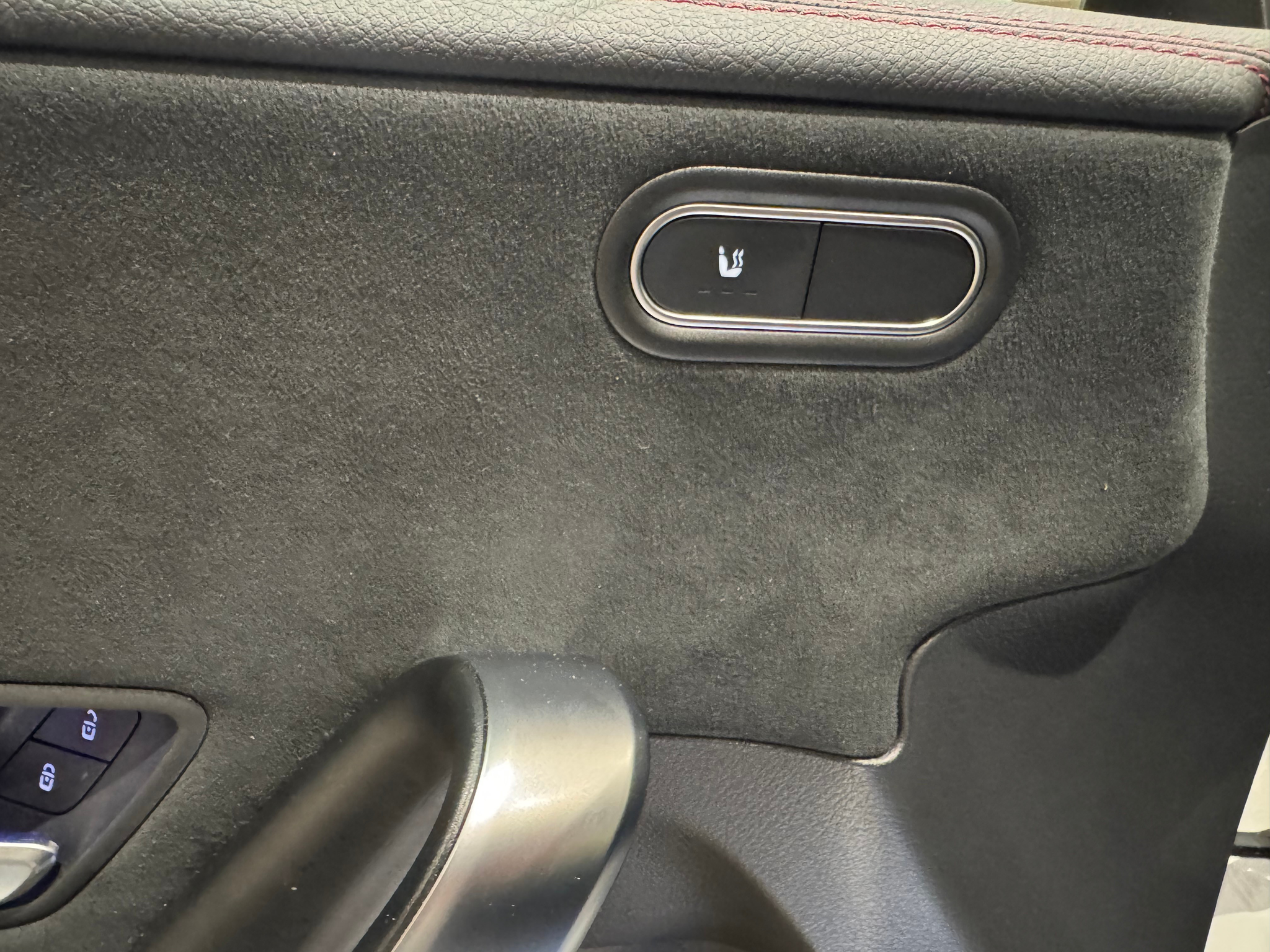 listing desktop thumbnail image 15