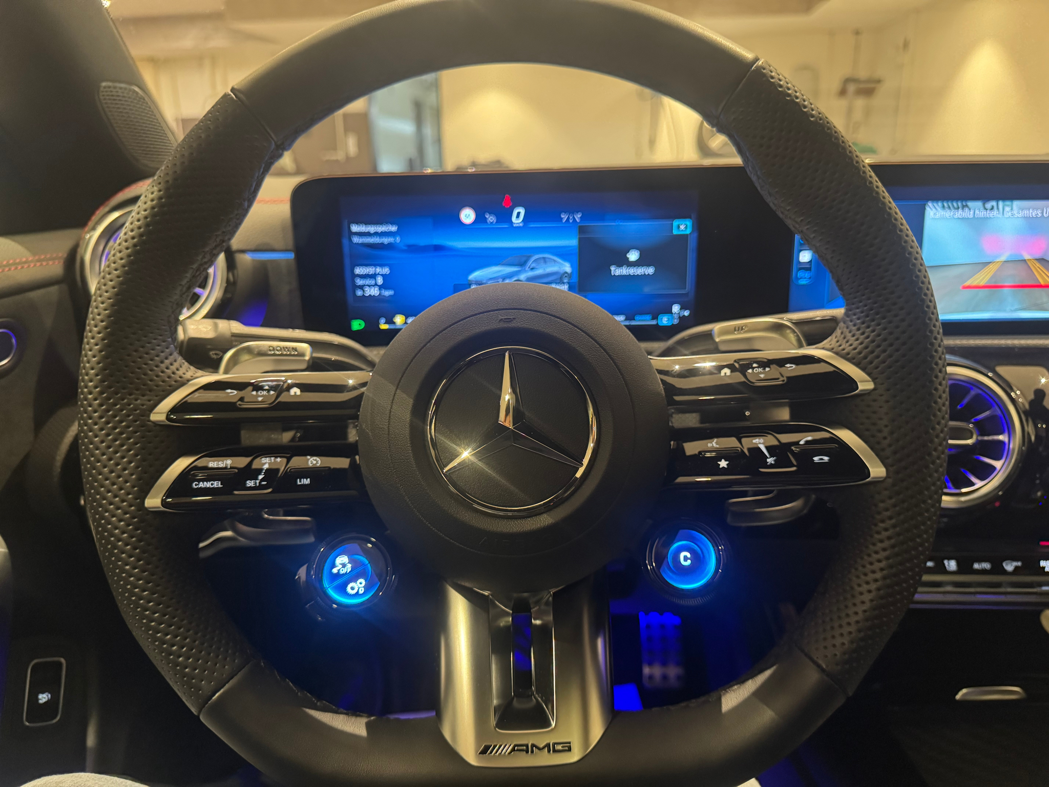 listing desktop thumbnail image 13