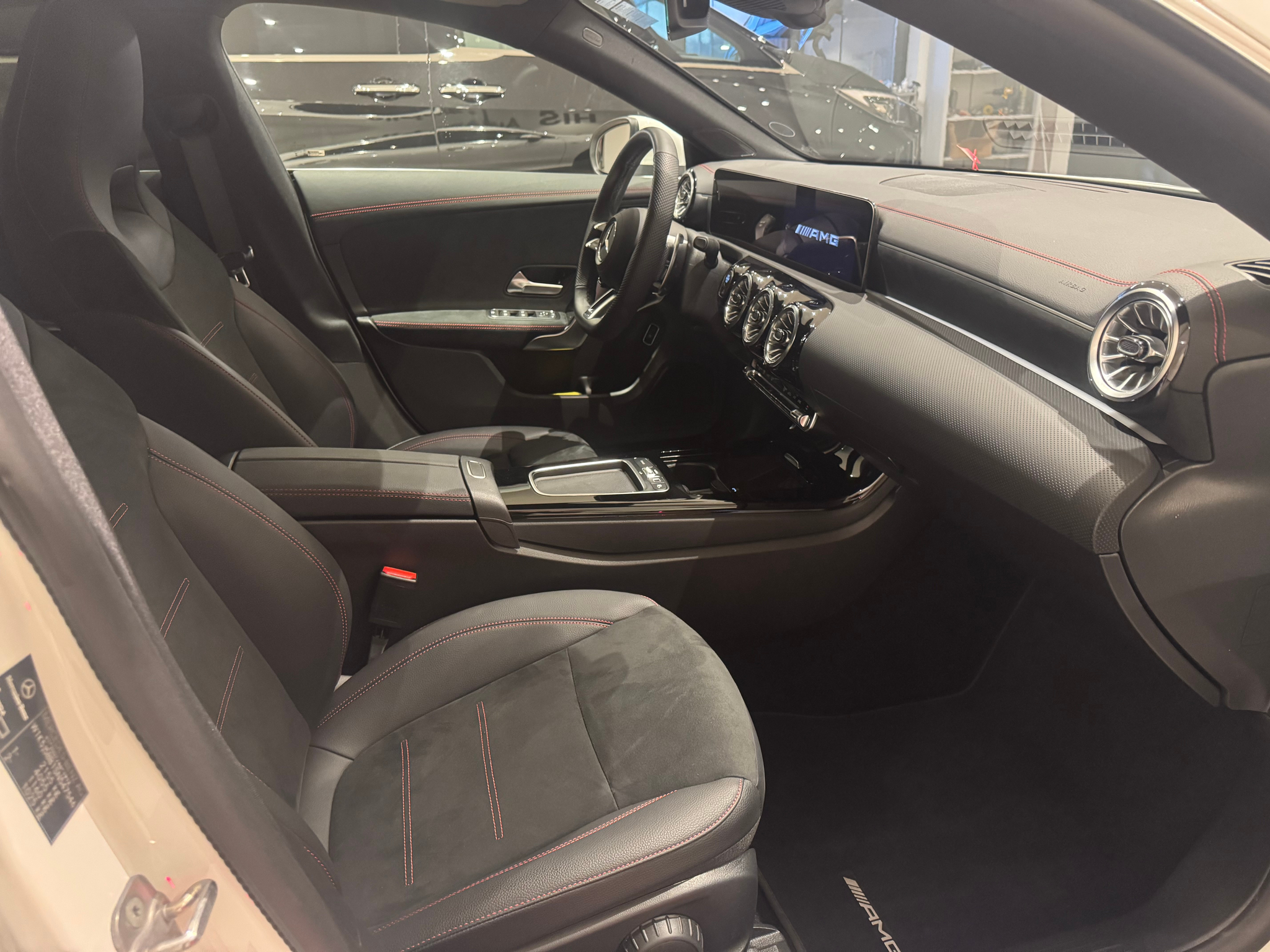 listing desktop thumbnail image 5