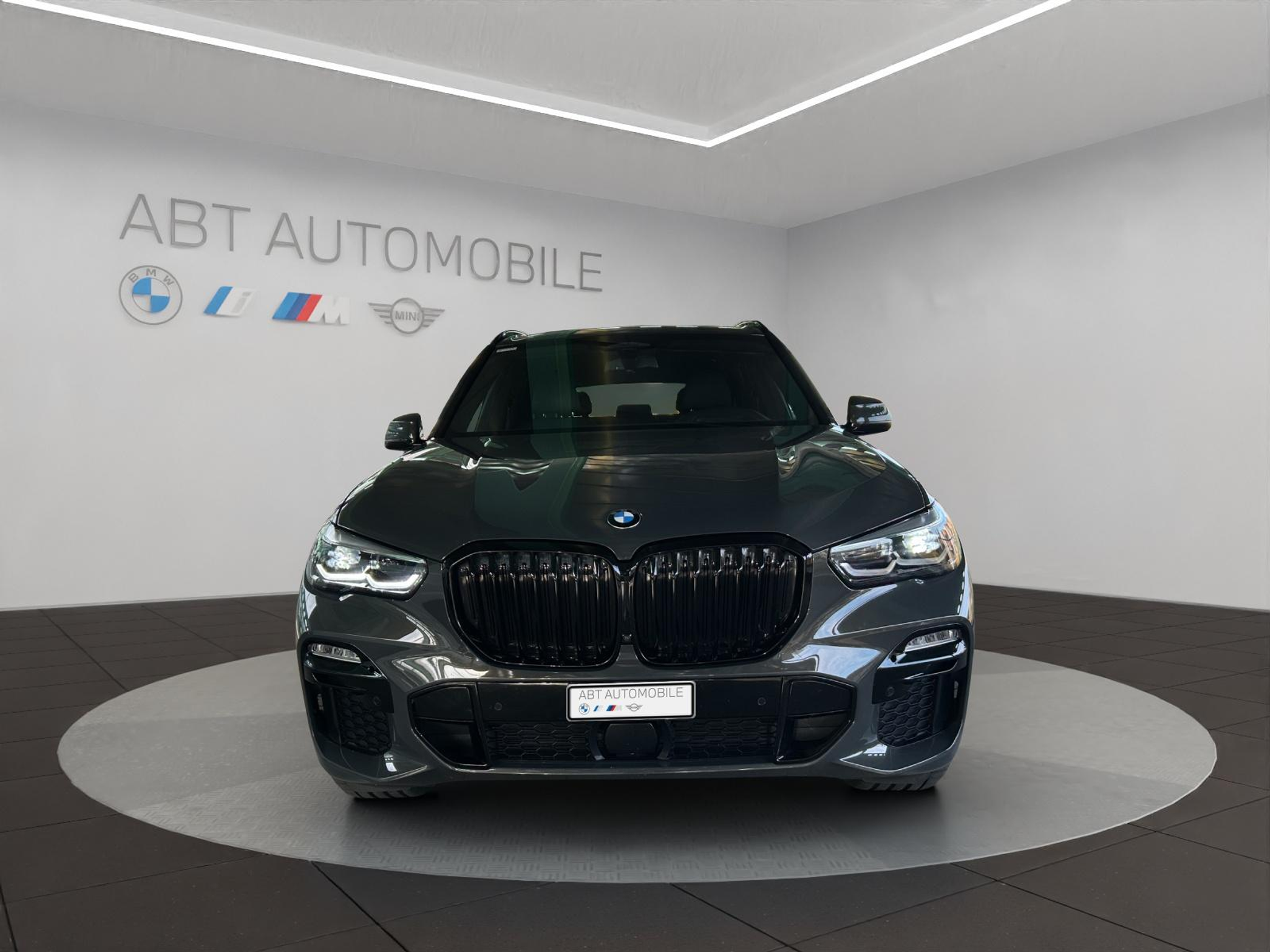 listing desktop thumbnail image 1