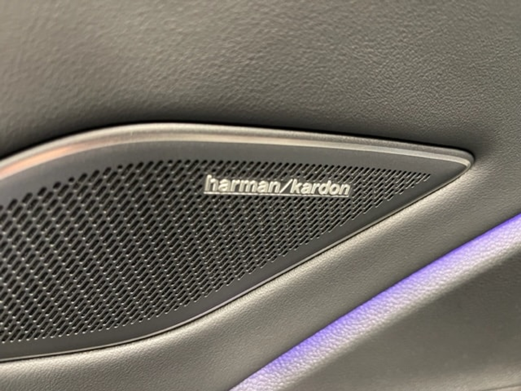 listing desktop thumbnail image 13