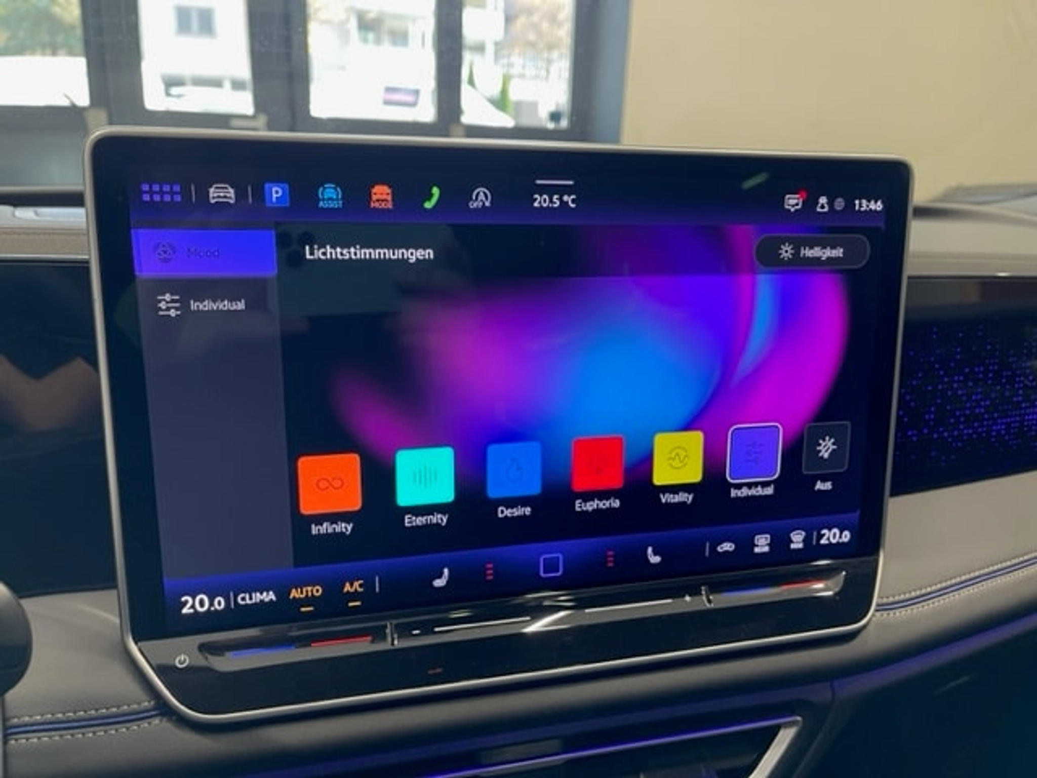 listing desktop thumbnail image 26