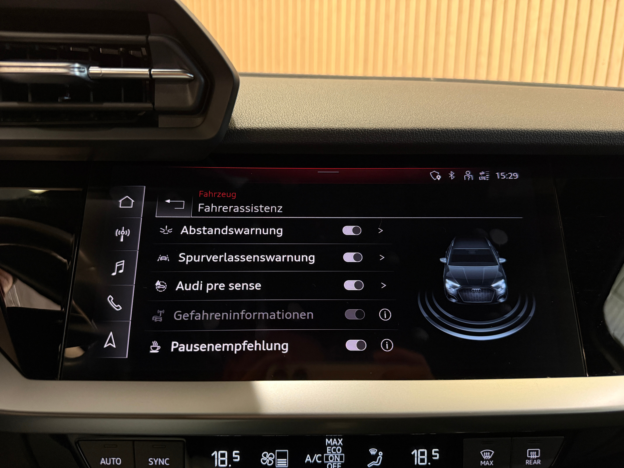 listing desktop thumbnail image 13