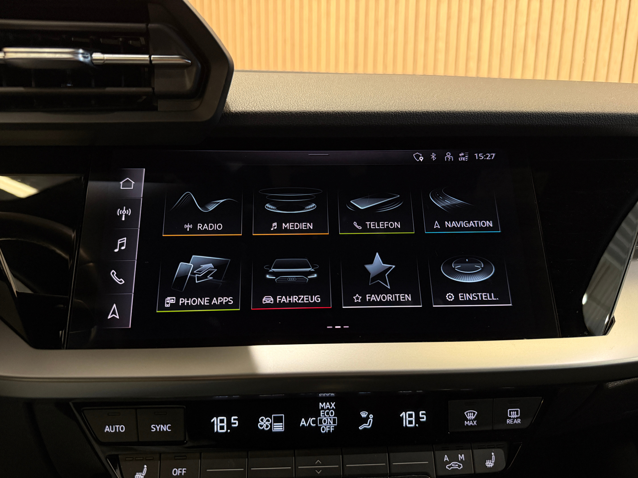 listing desktop thumbnail image 9