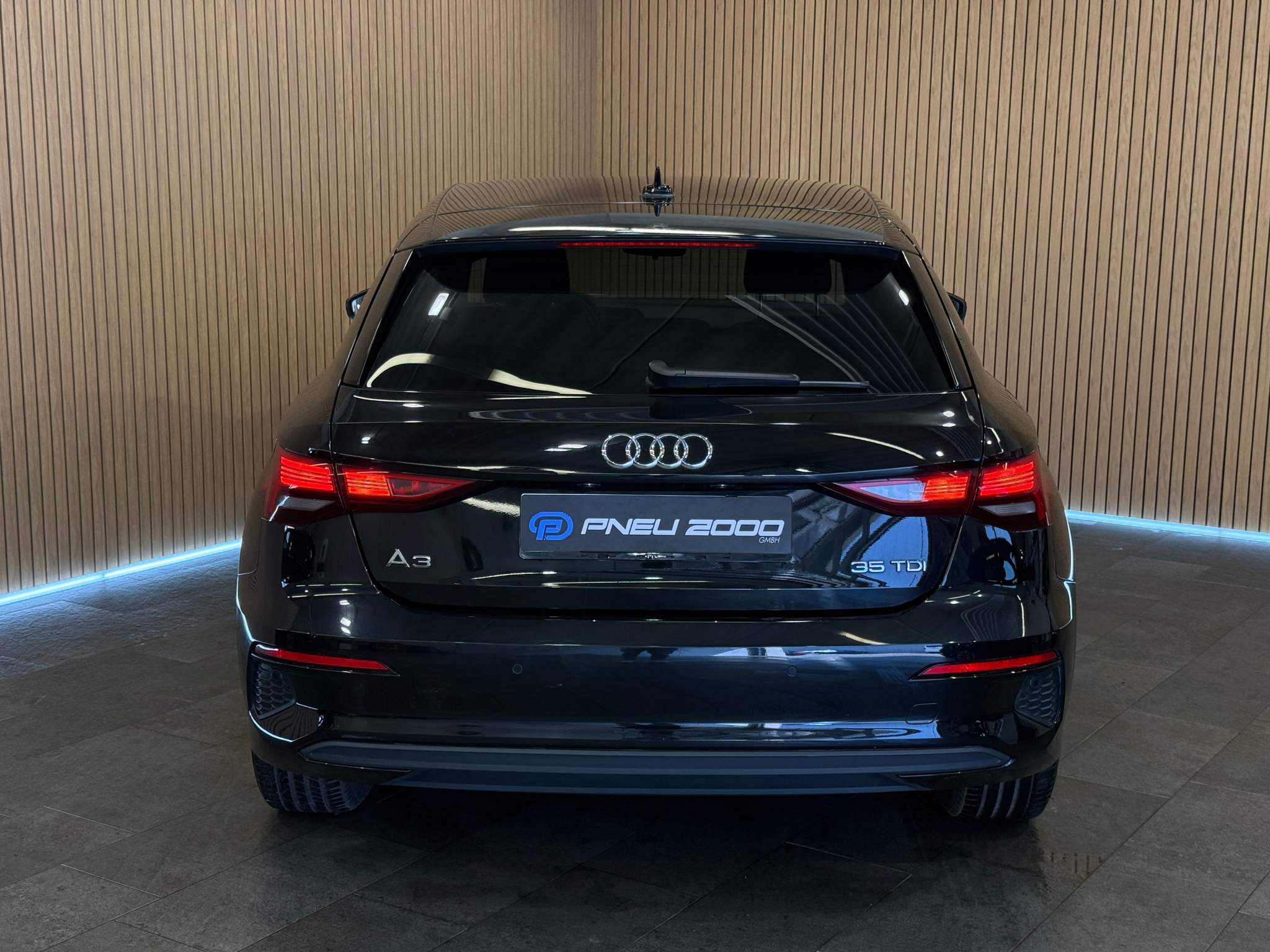 listing desktop thumbnail image 3