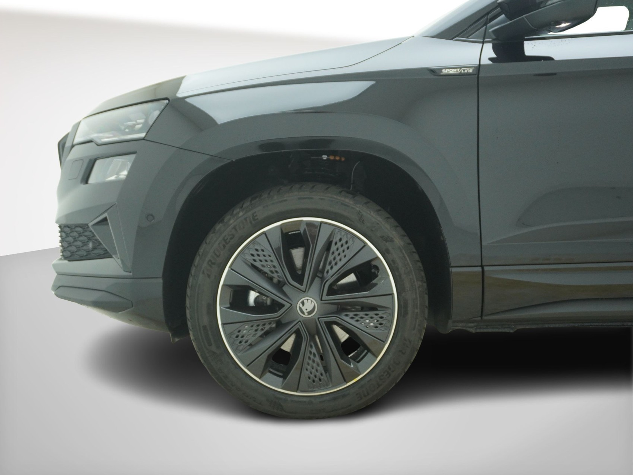 listing desktop thumbnail image 9