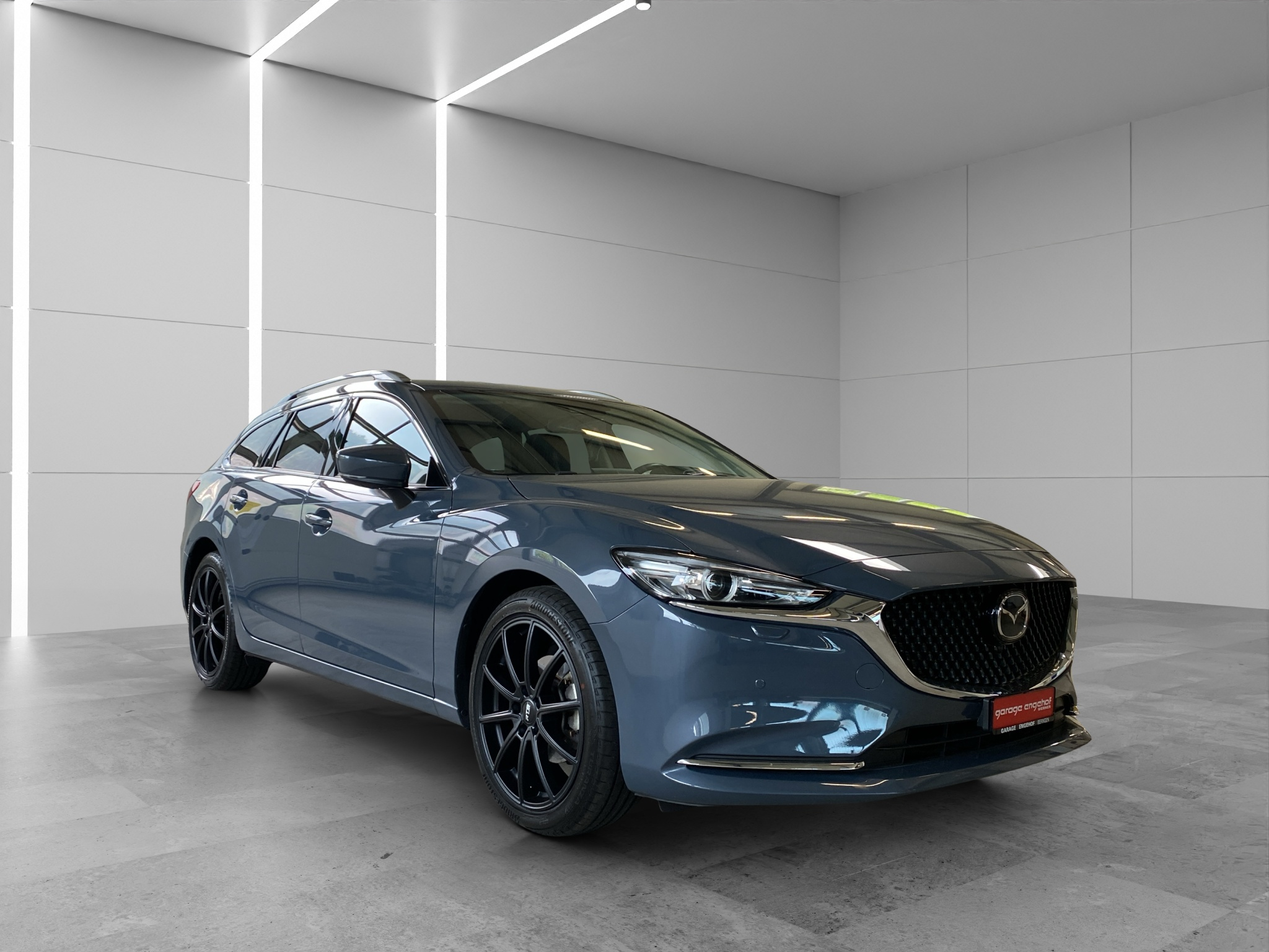 listing desktop thumbnail image 9