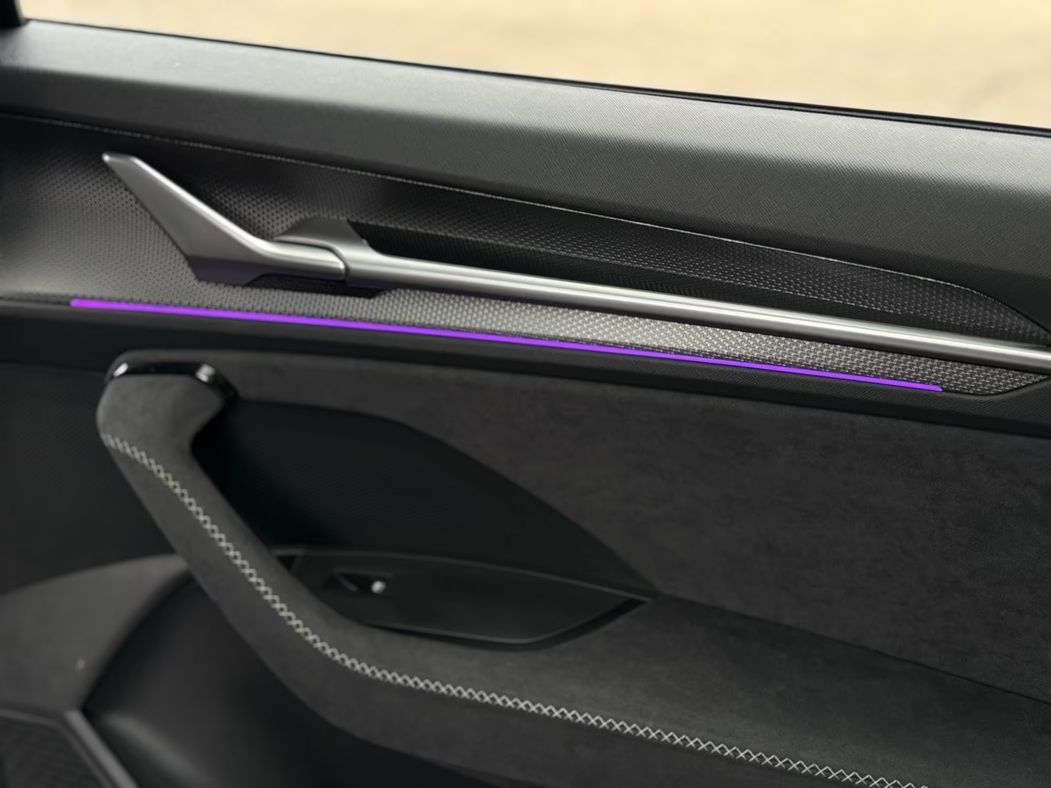 listing desktop thumbnail image 22