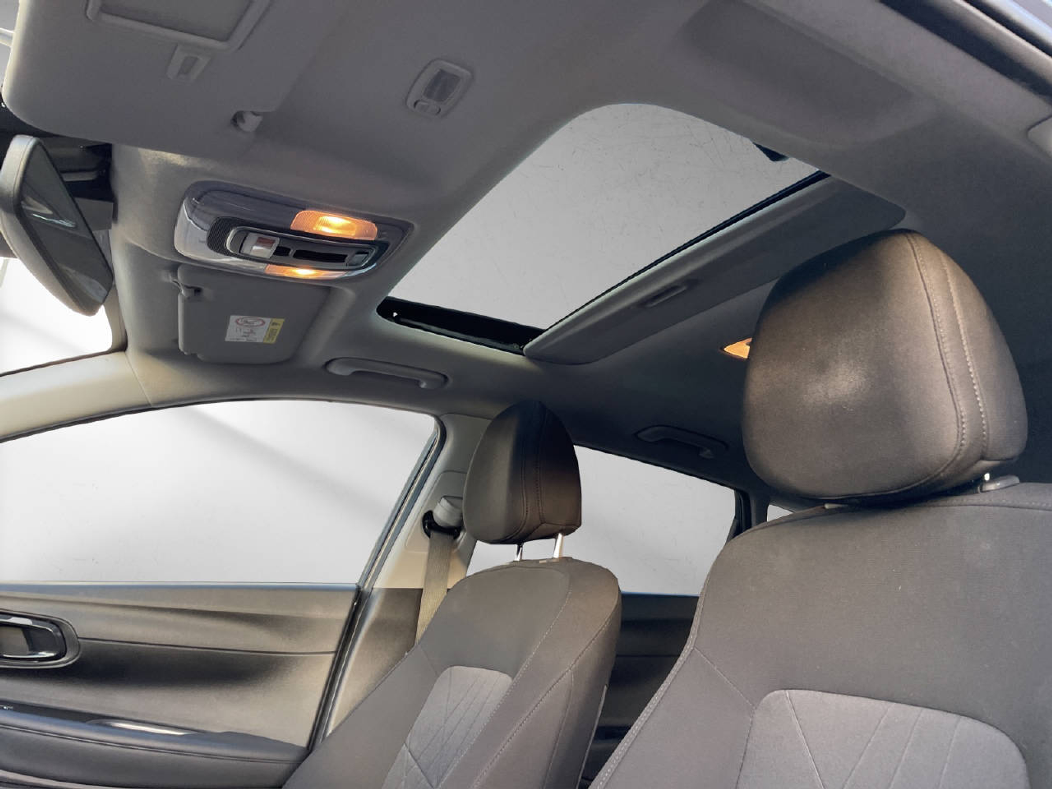 listing desktop thumbnail image 11