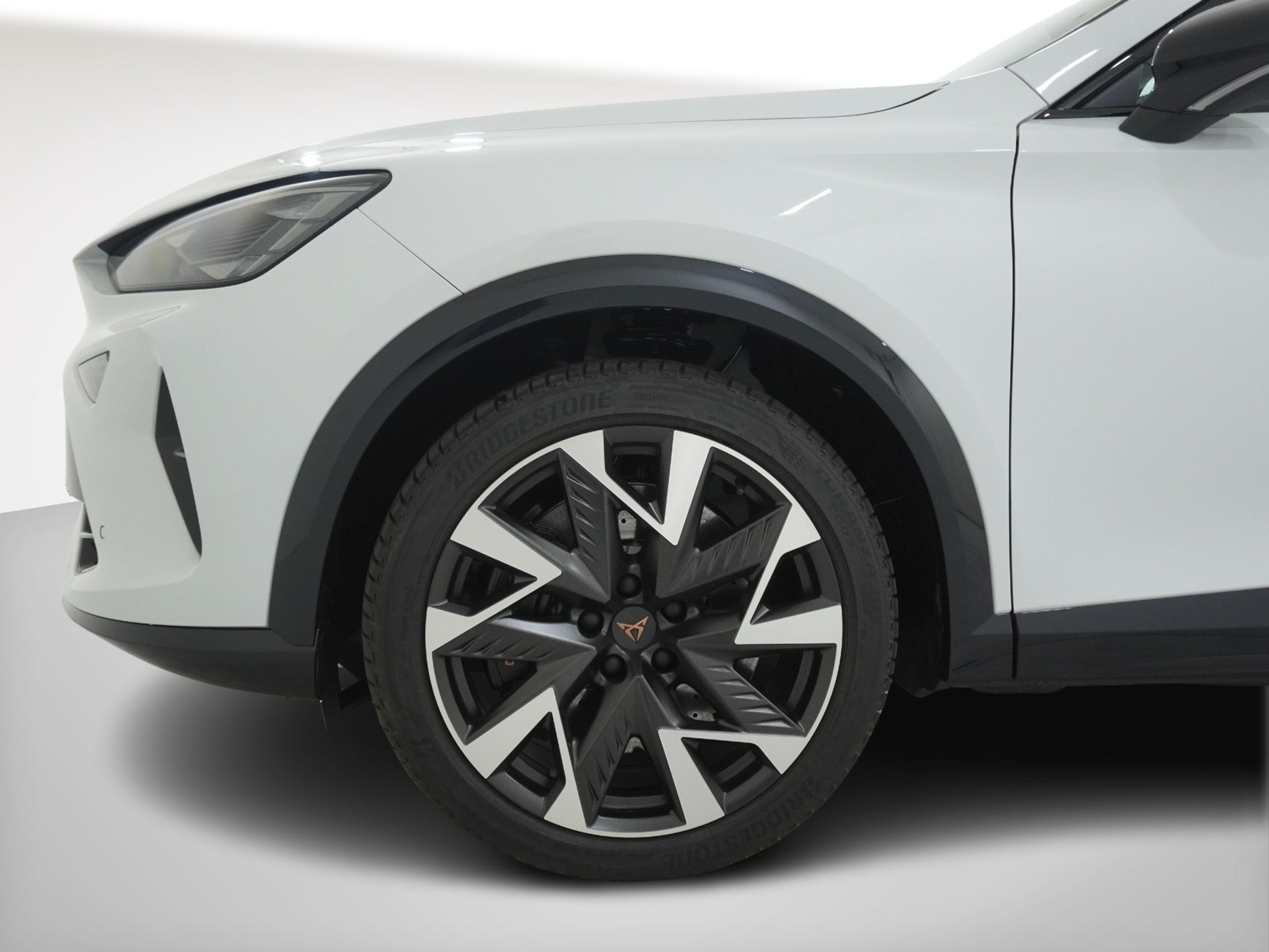 listing desktop thumbnail image 5