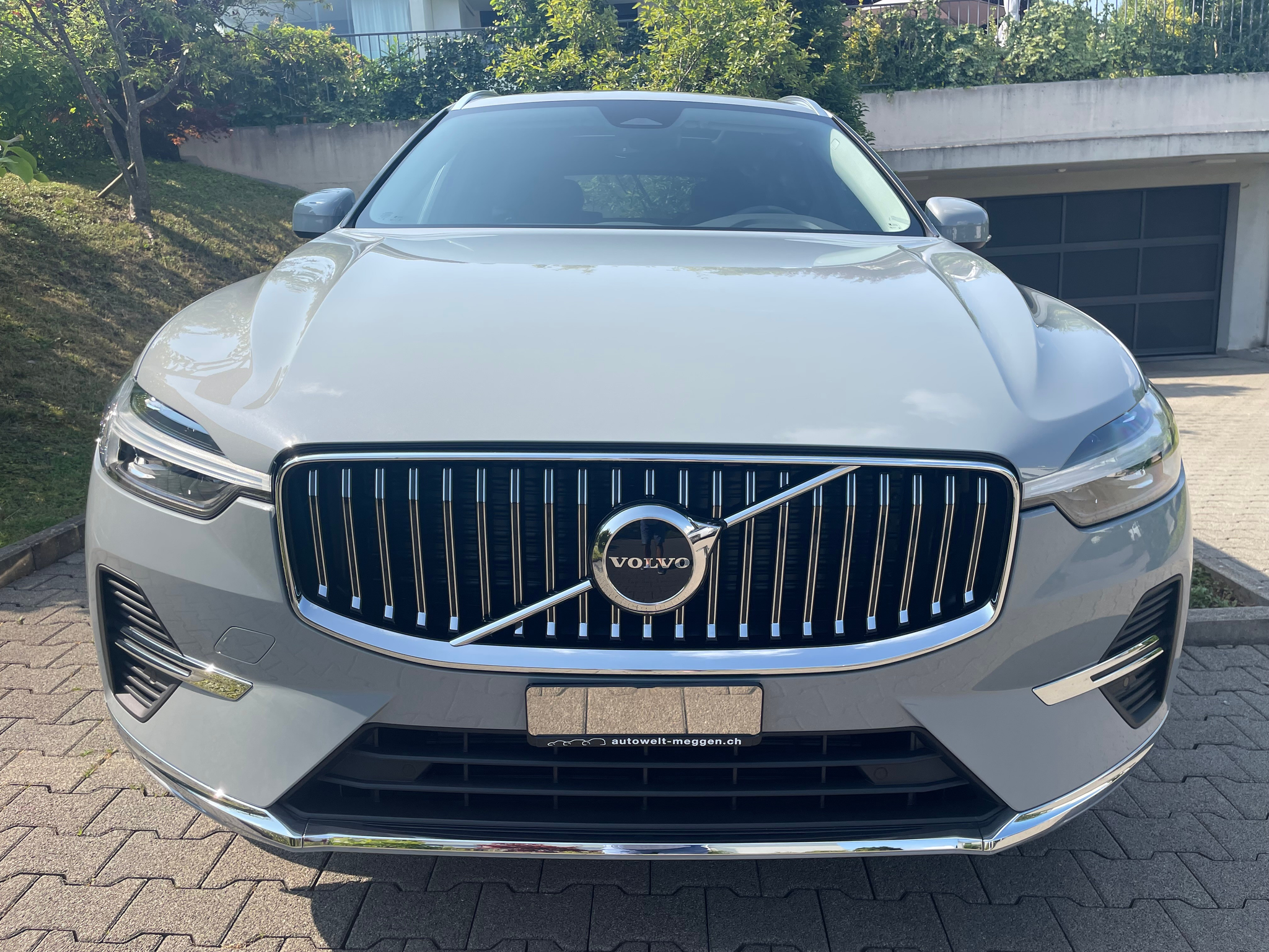 listing desktop thumbnail image 14