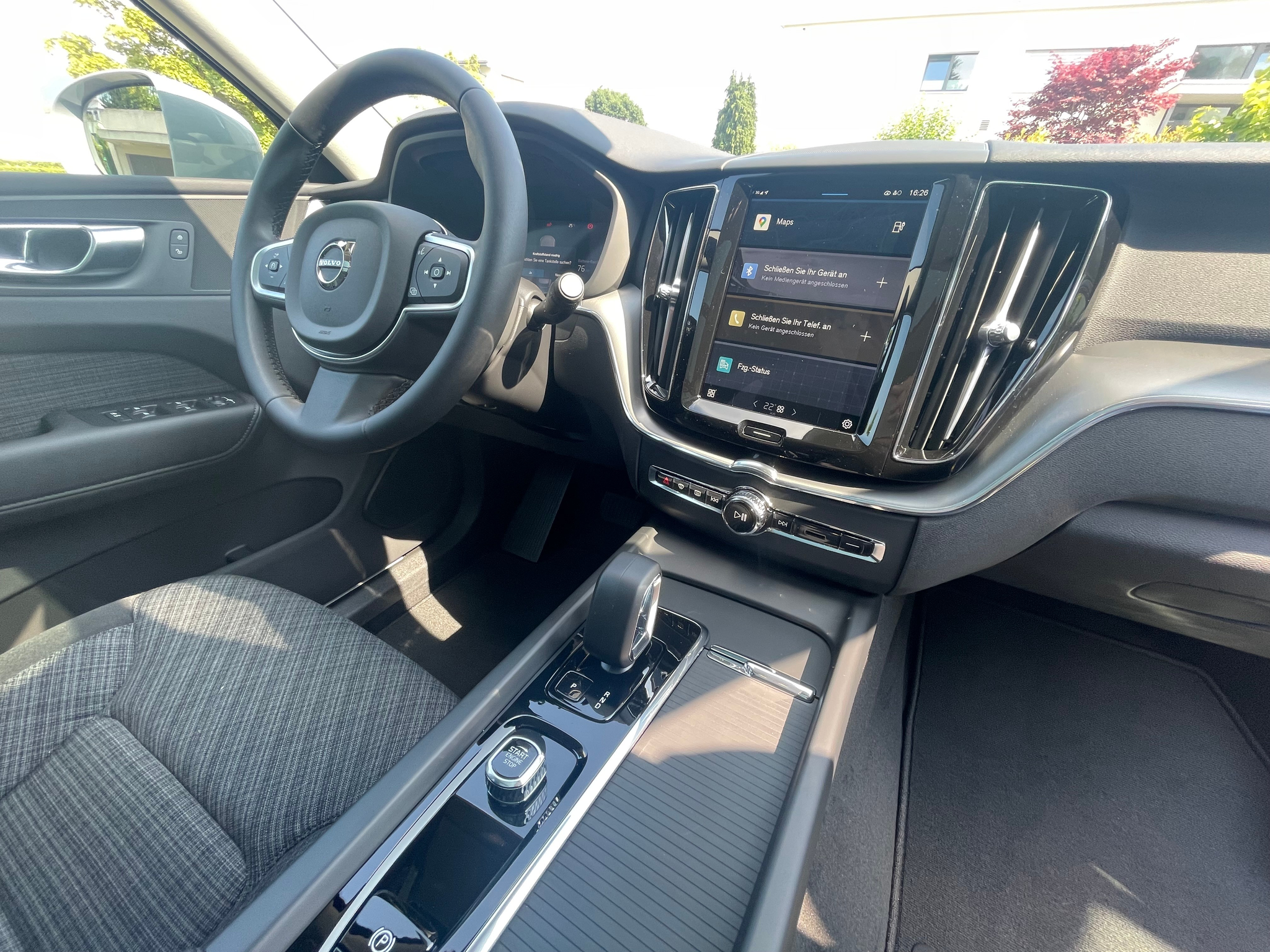 listing desktop thumbnail image 10