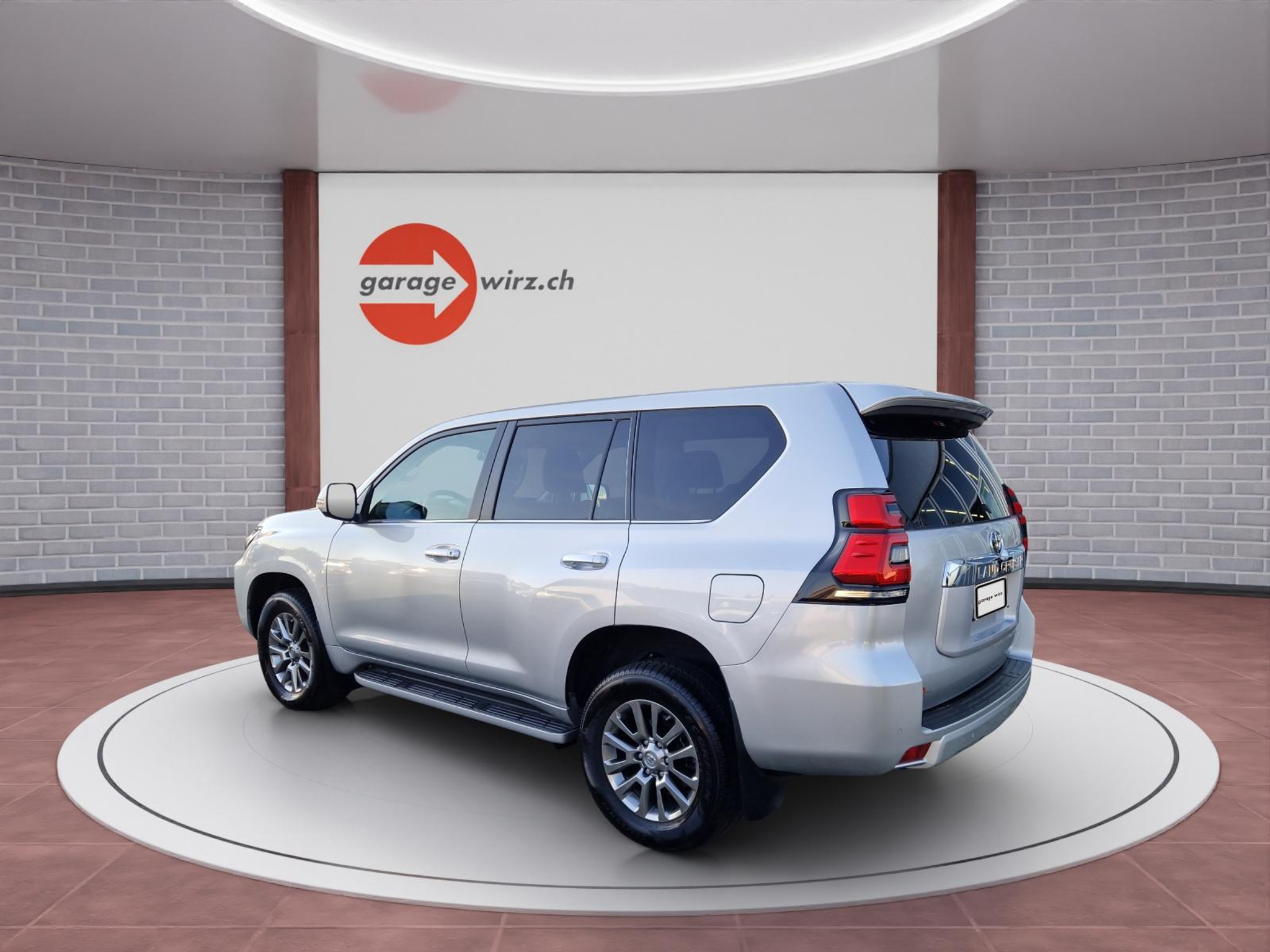 listing desktop thumbnail image 2