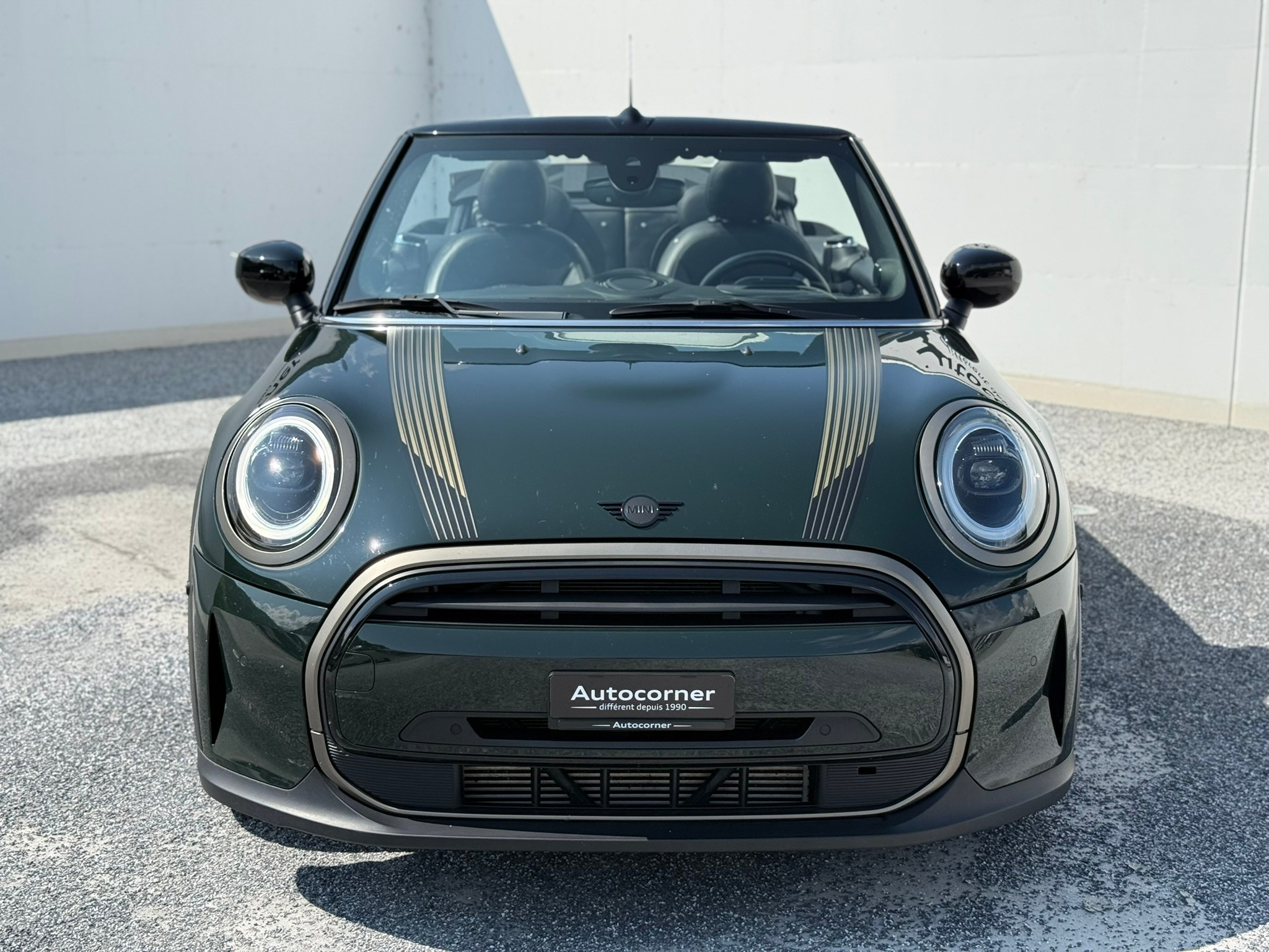 listing desktop thumbnail image 1