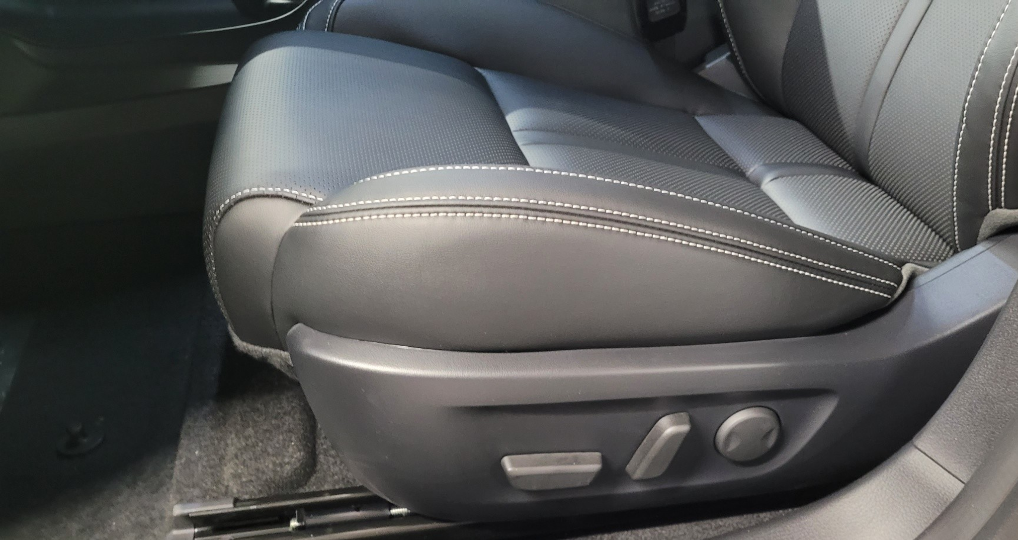 listing desktop thumbnail image 10