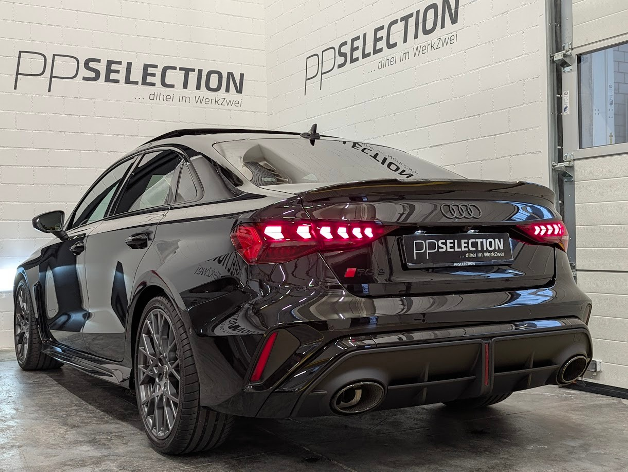 car-image-15