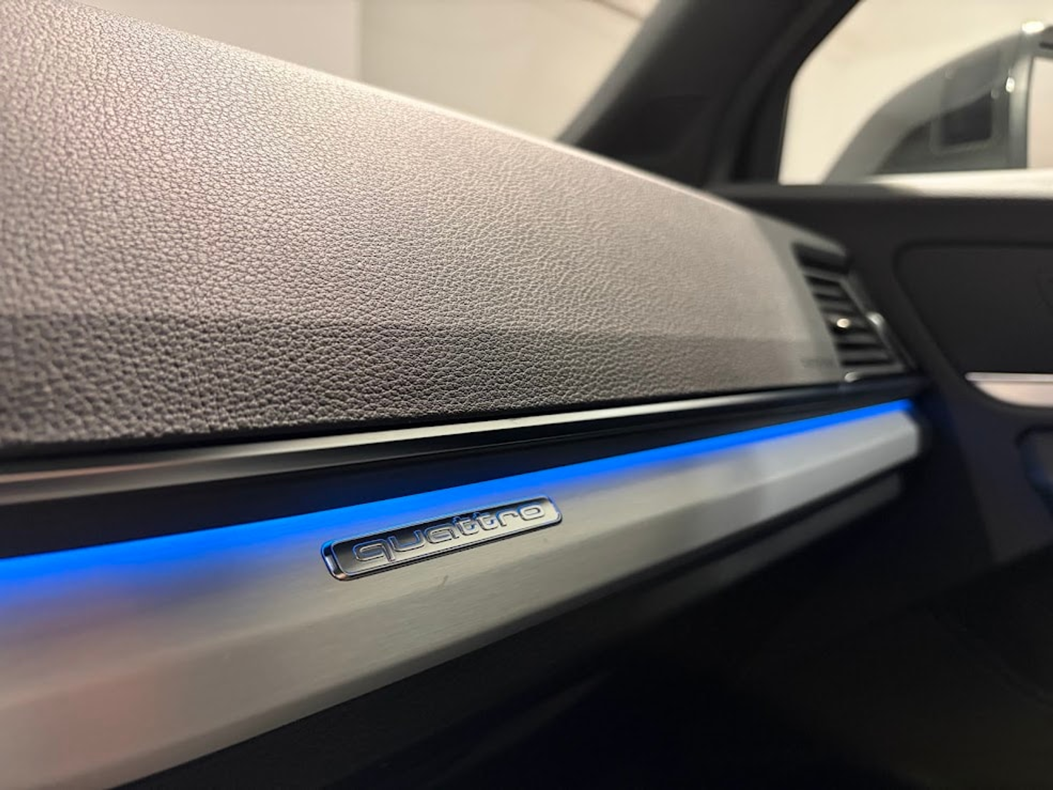 listing desktop thumbnail image 10