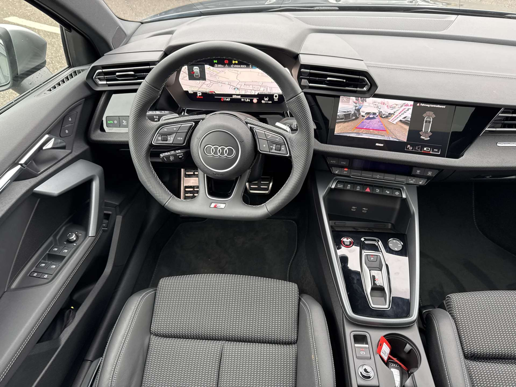 listing desktop thumbnail image 4