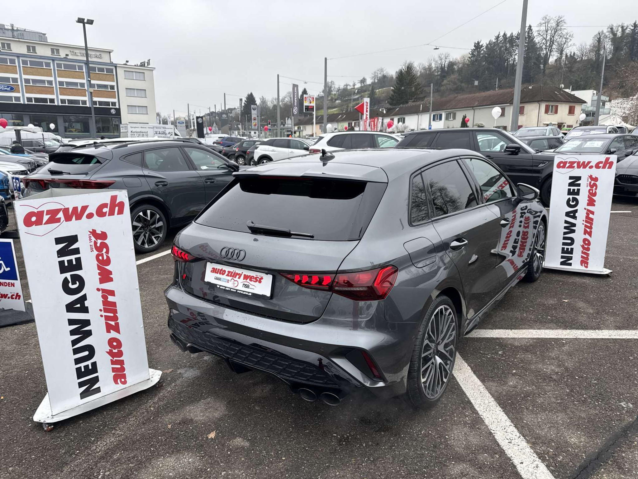 listing desktop thumbnail image 2