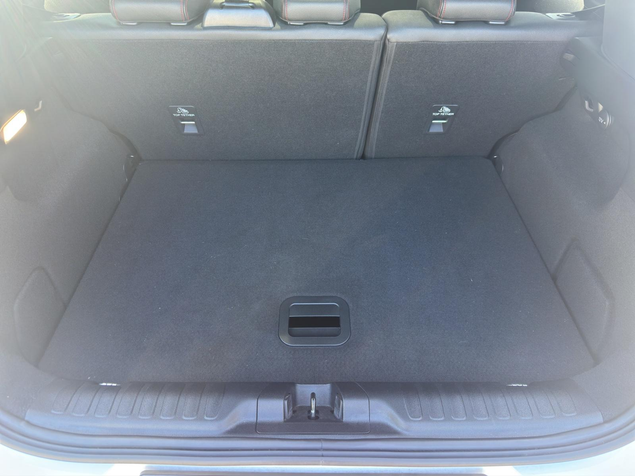 listing desktop thumbnail image 24