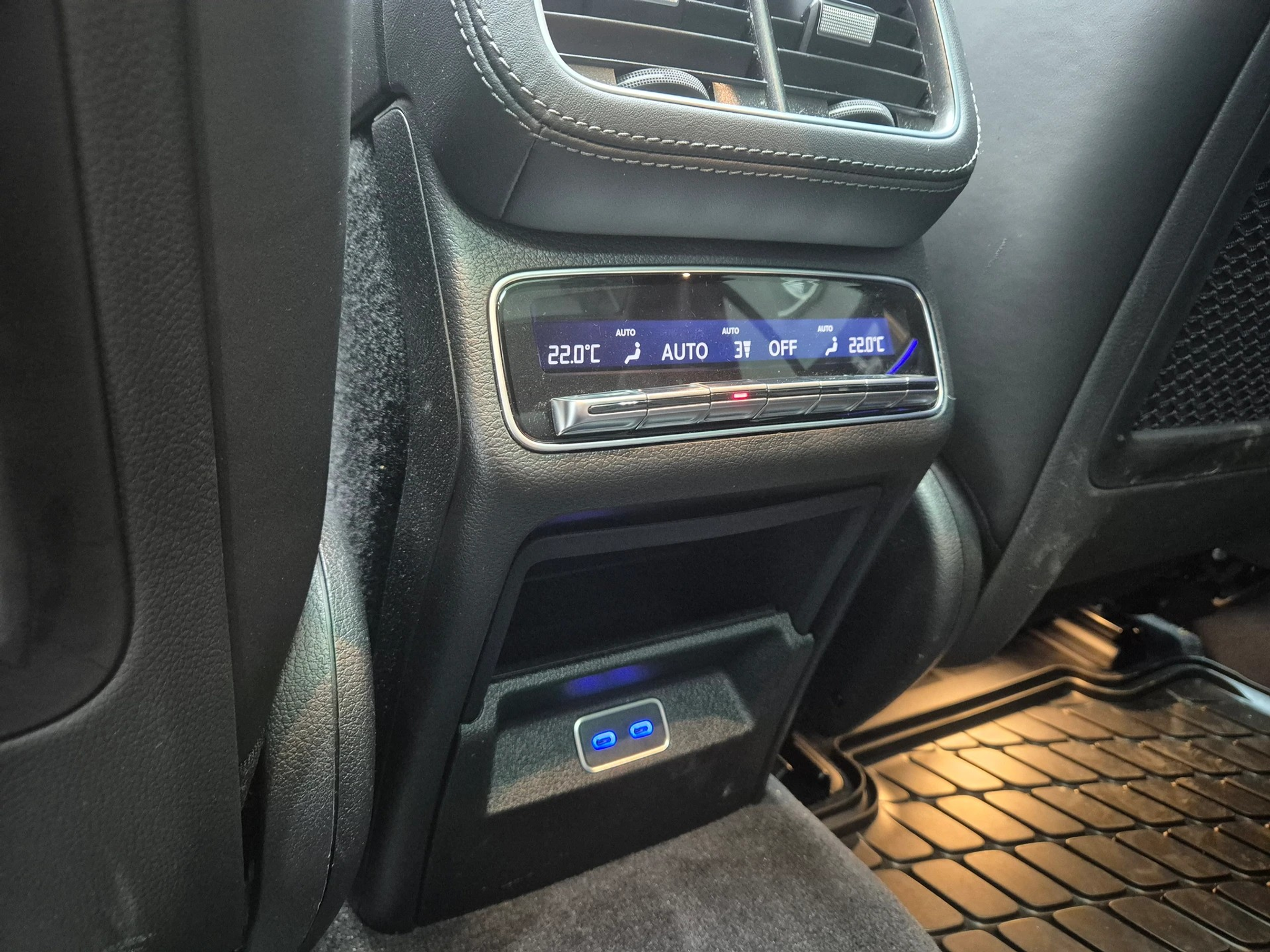 listing desktop thumbnail image 12