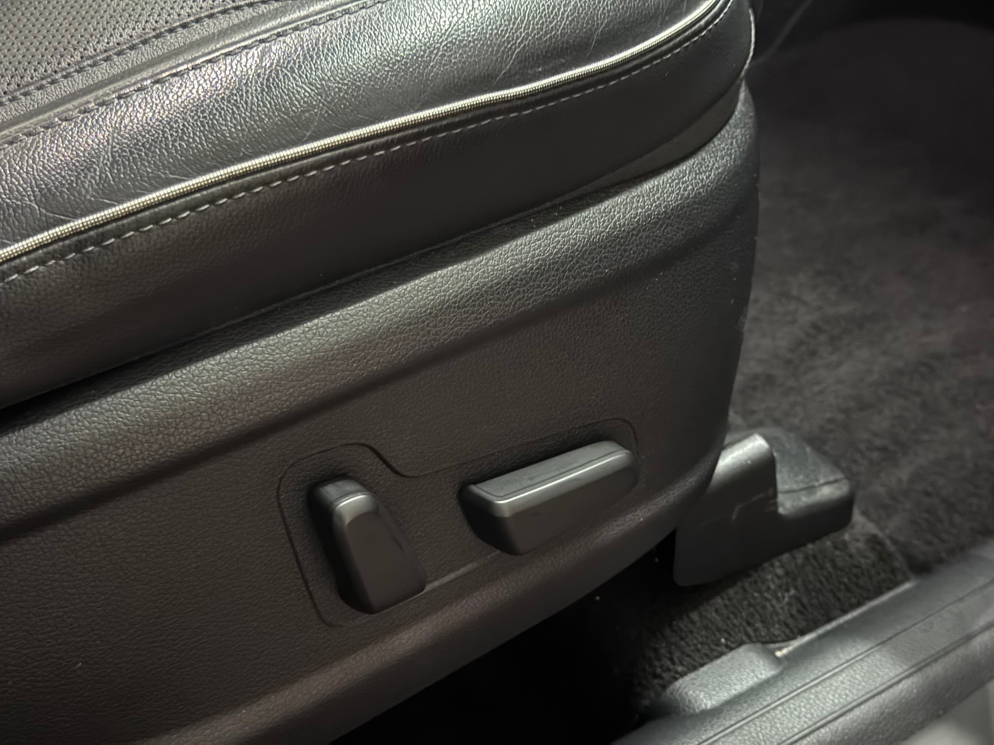 listing desktop thumbnail image 27