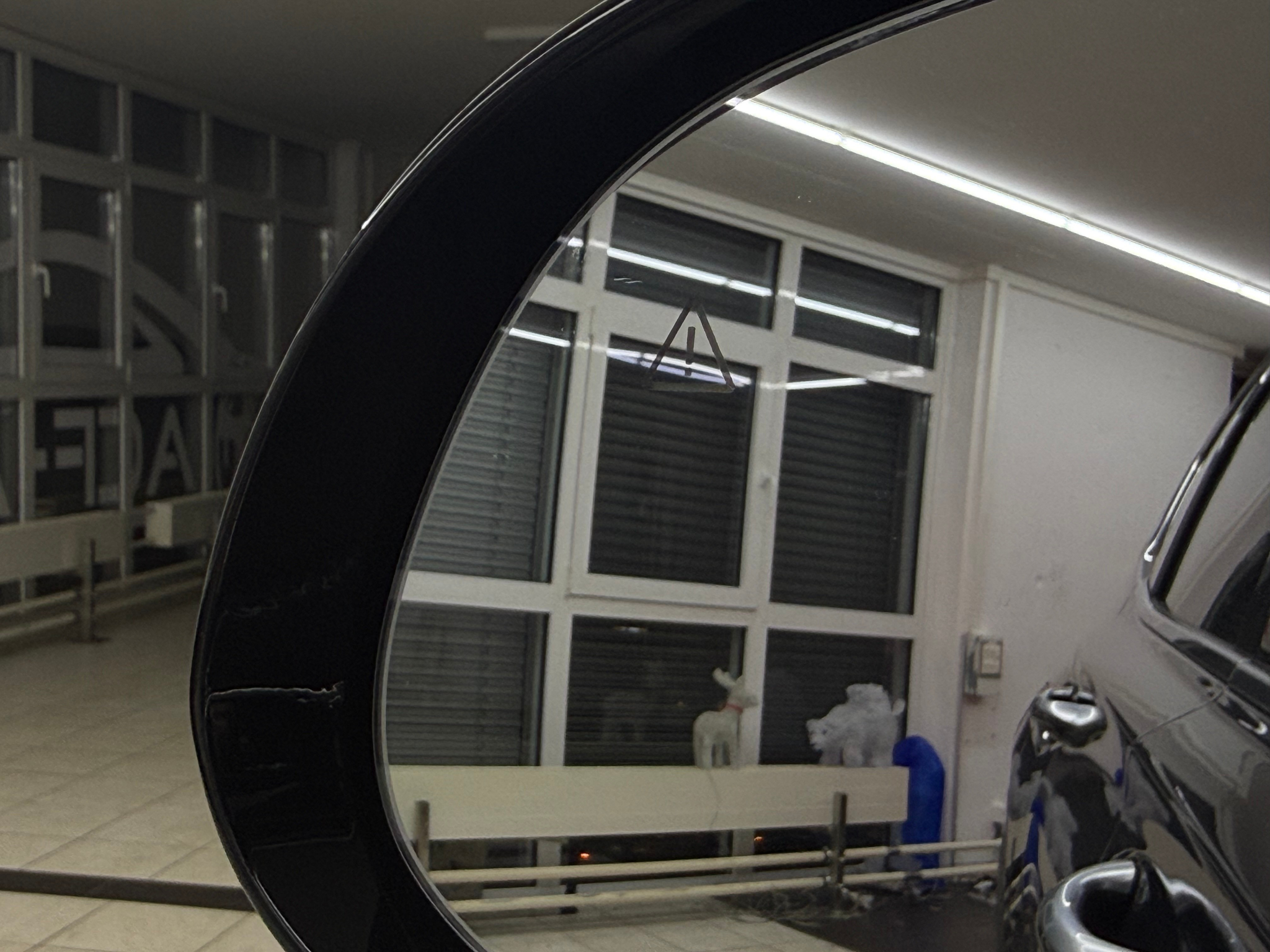 listing desktop thumbnail image 31