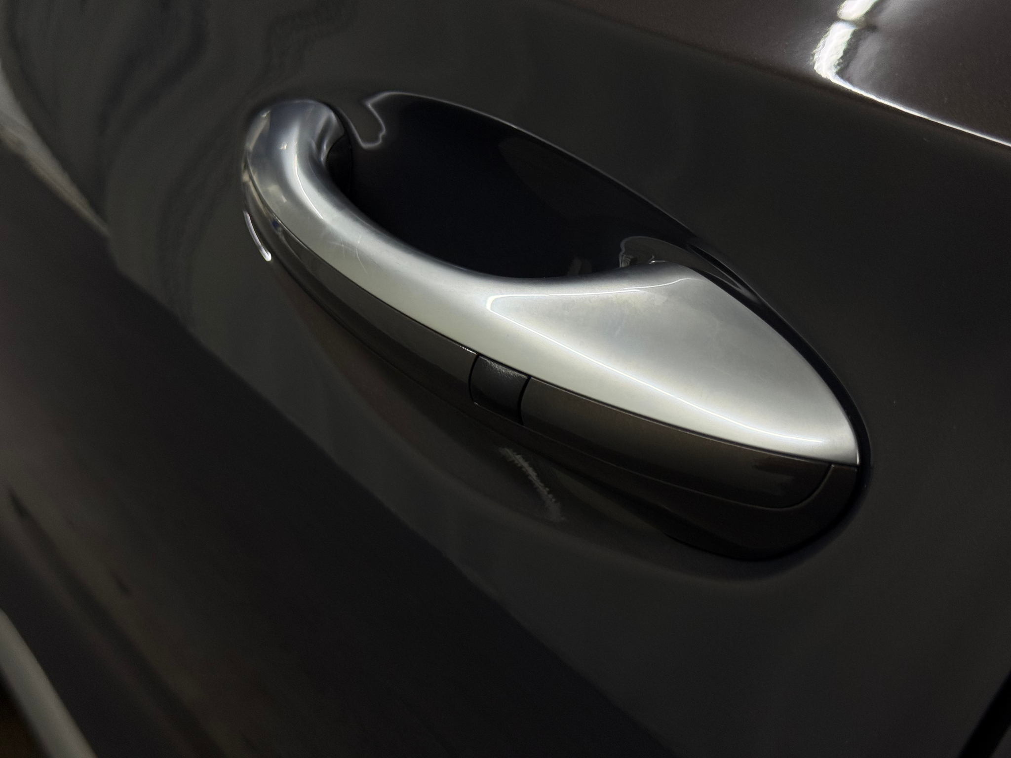 listing desktop thumbnail image 28