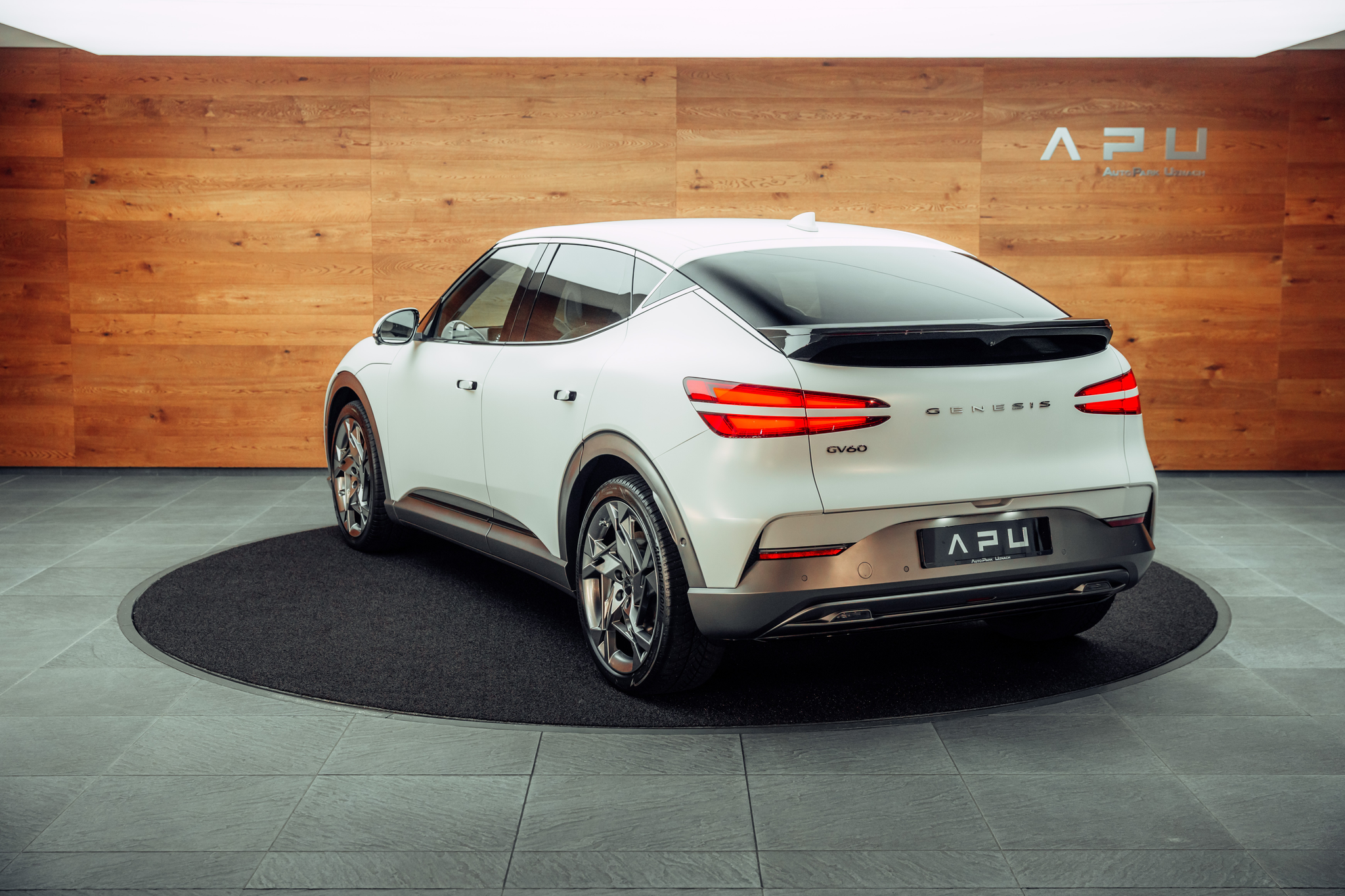 listing desktop thumbnail image 2