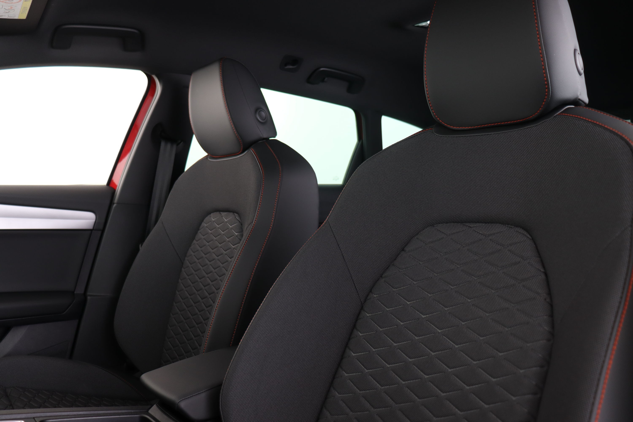 listing desktop thumbnail image 12