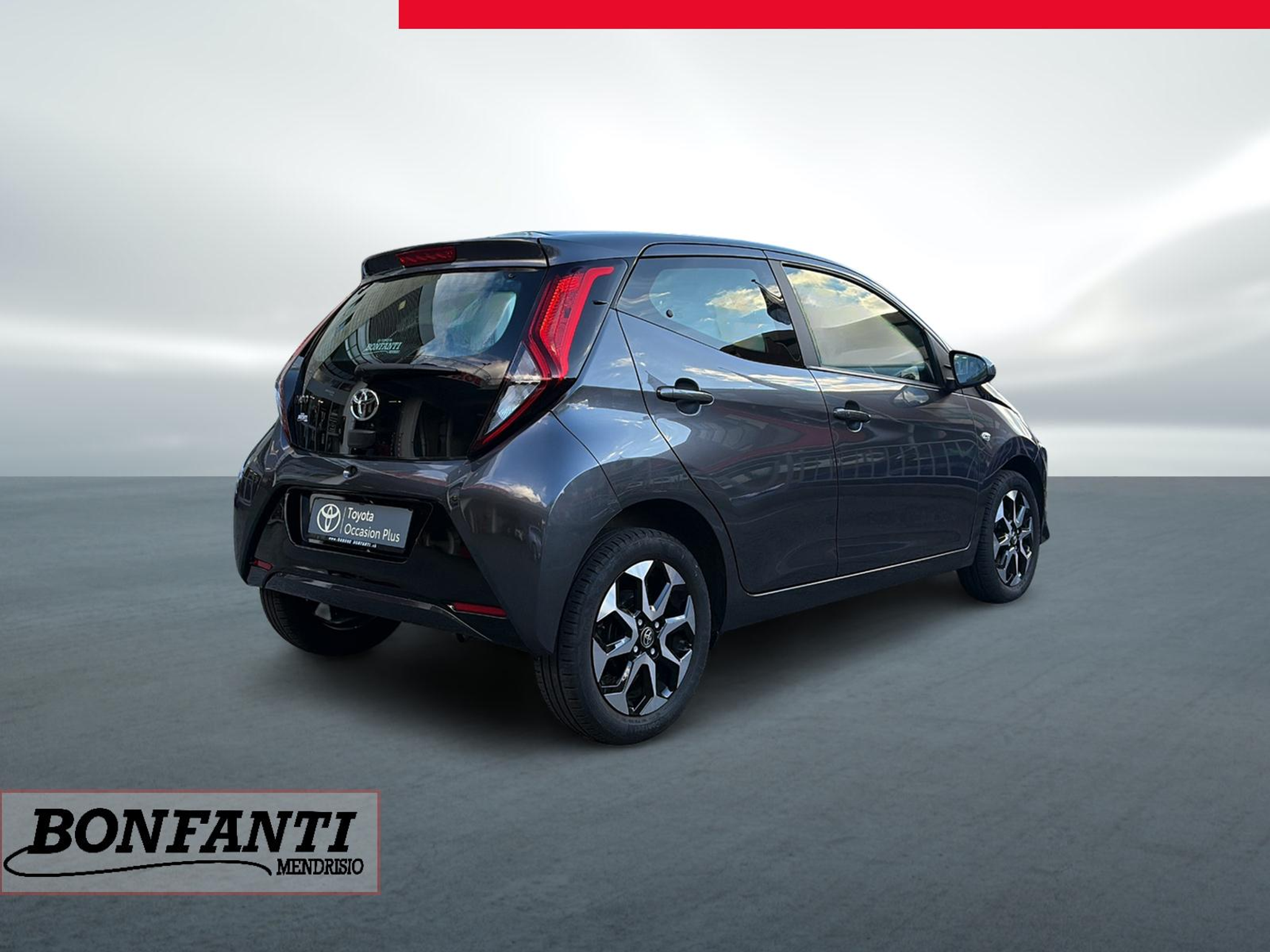 listing desktop thumbnail image 8