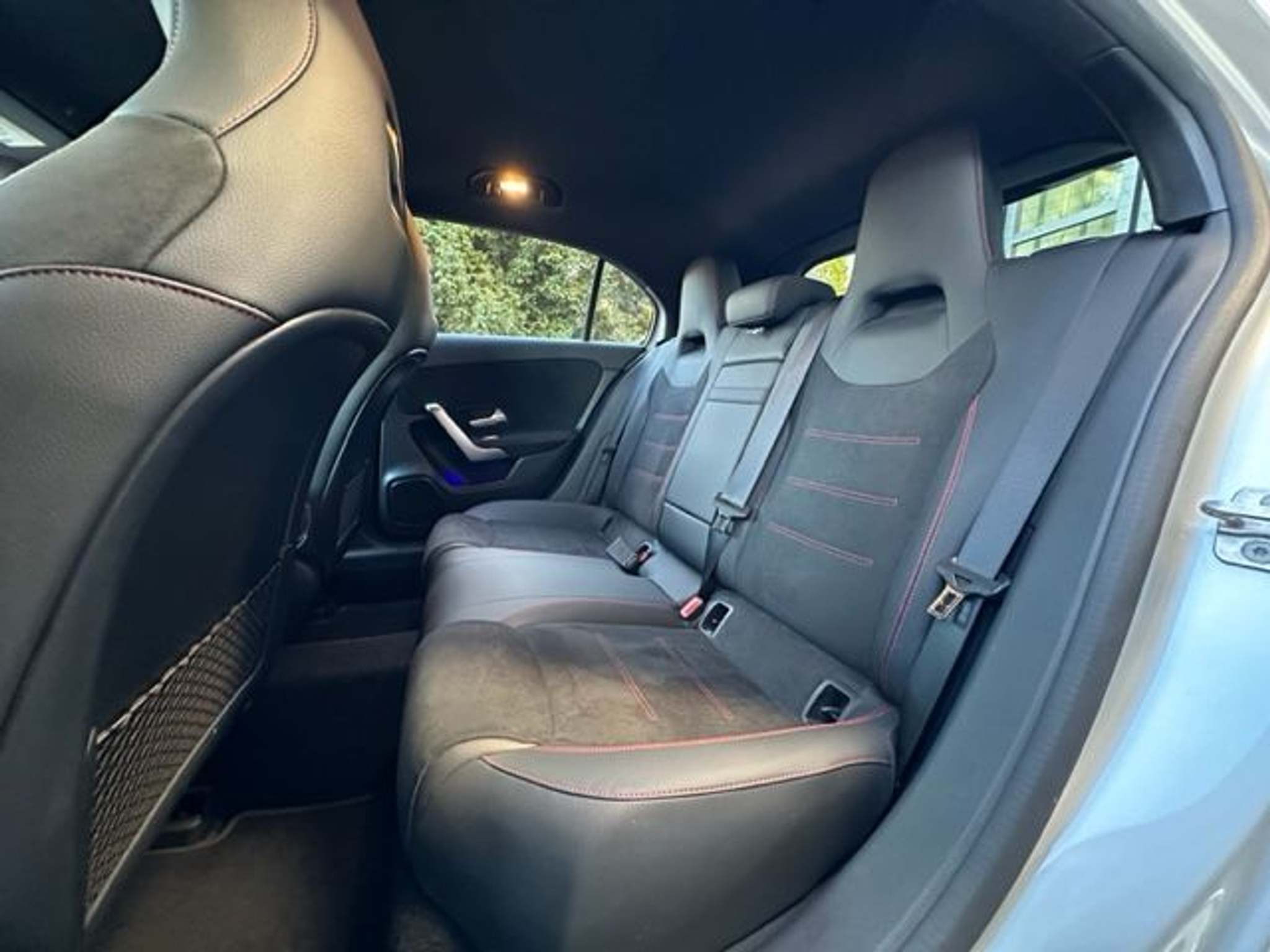 listing desktop thumbnail image 9