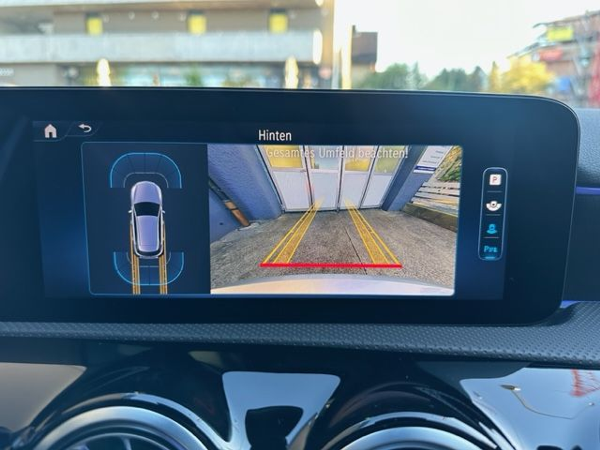 listing desktop thumbnail image 12