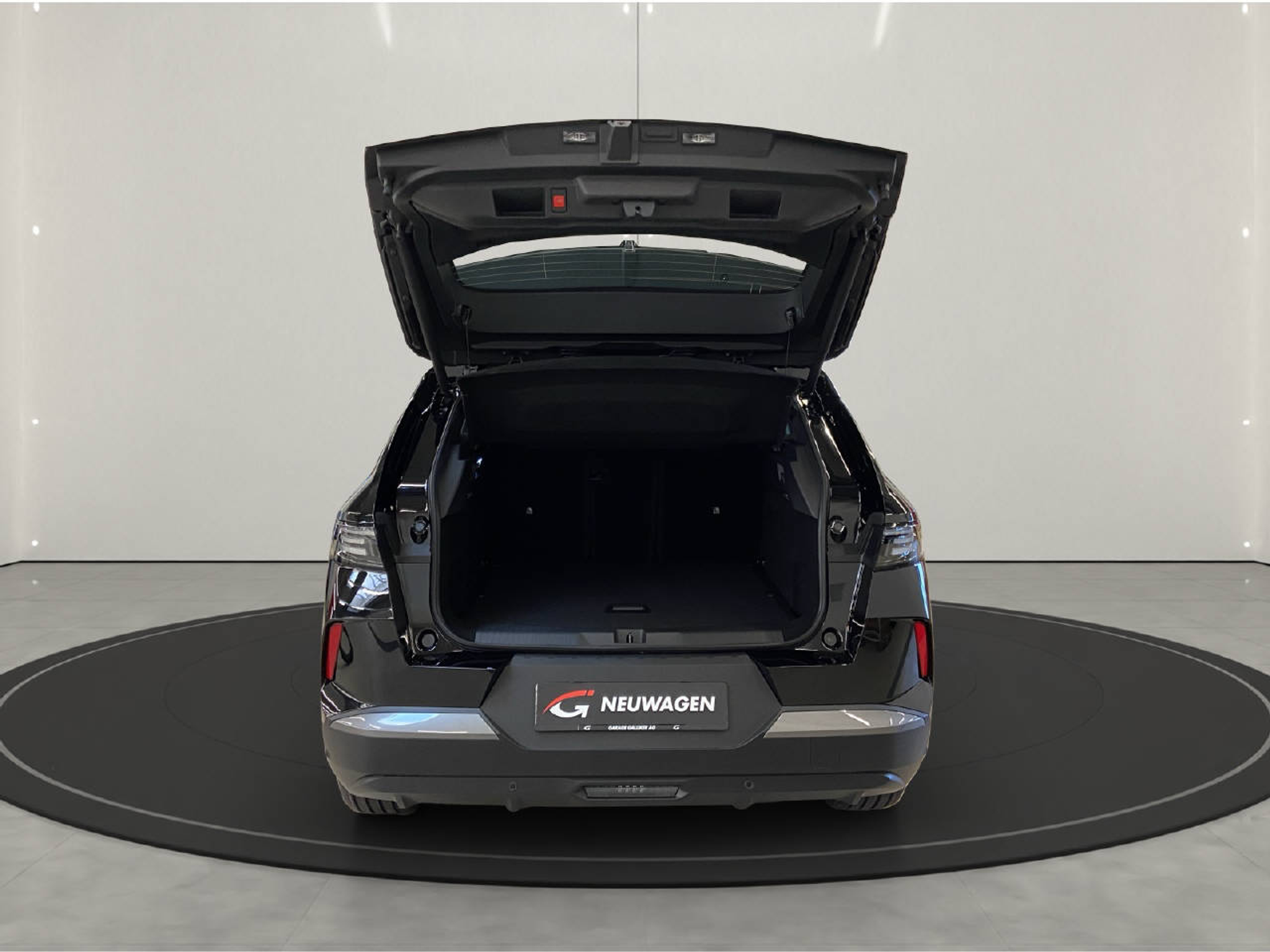 listing desktop thumbnail image 11