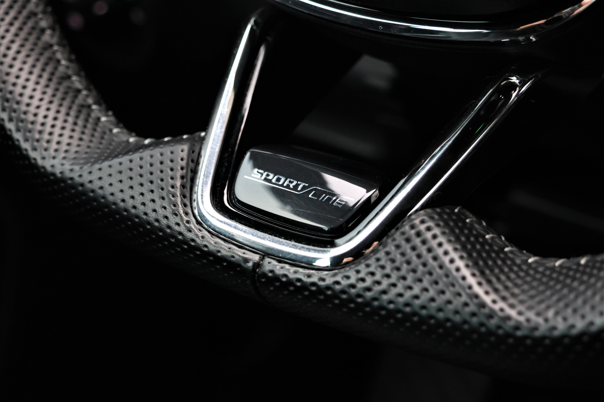 listing desktop thumbnail image 18