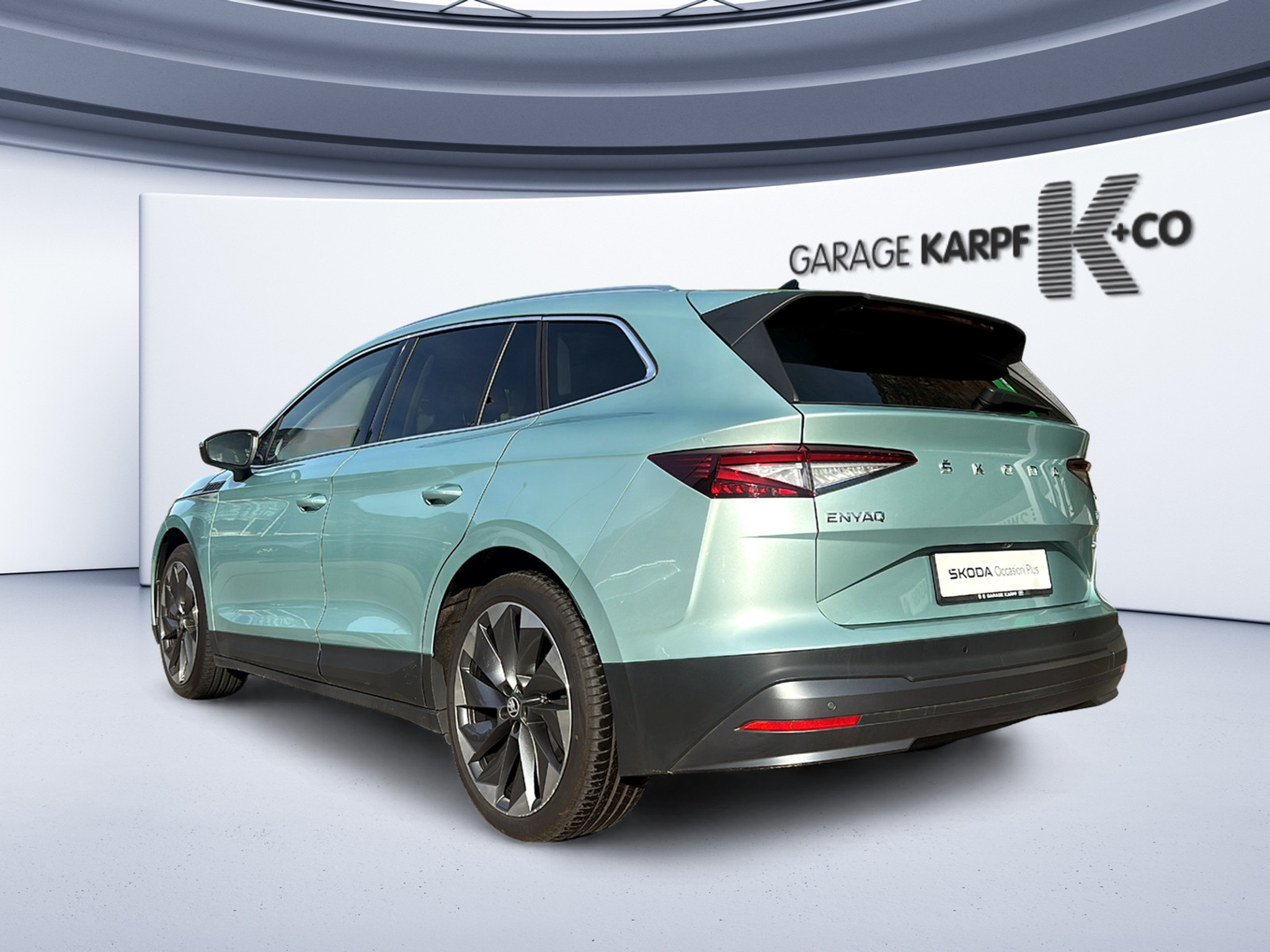 listing desktop thumbnail image 2