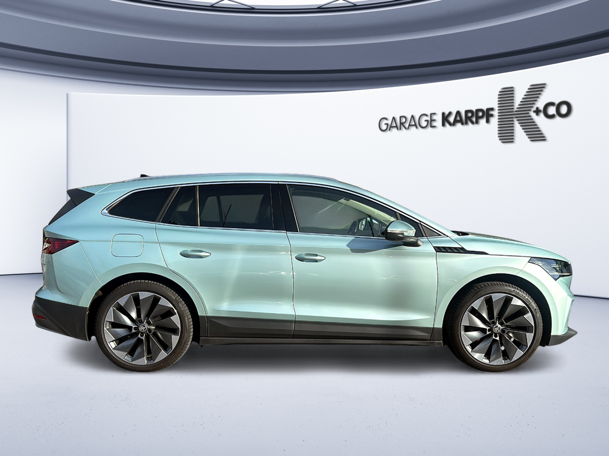 listing desktop thumbnail image 5