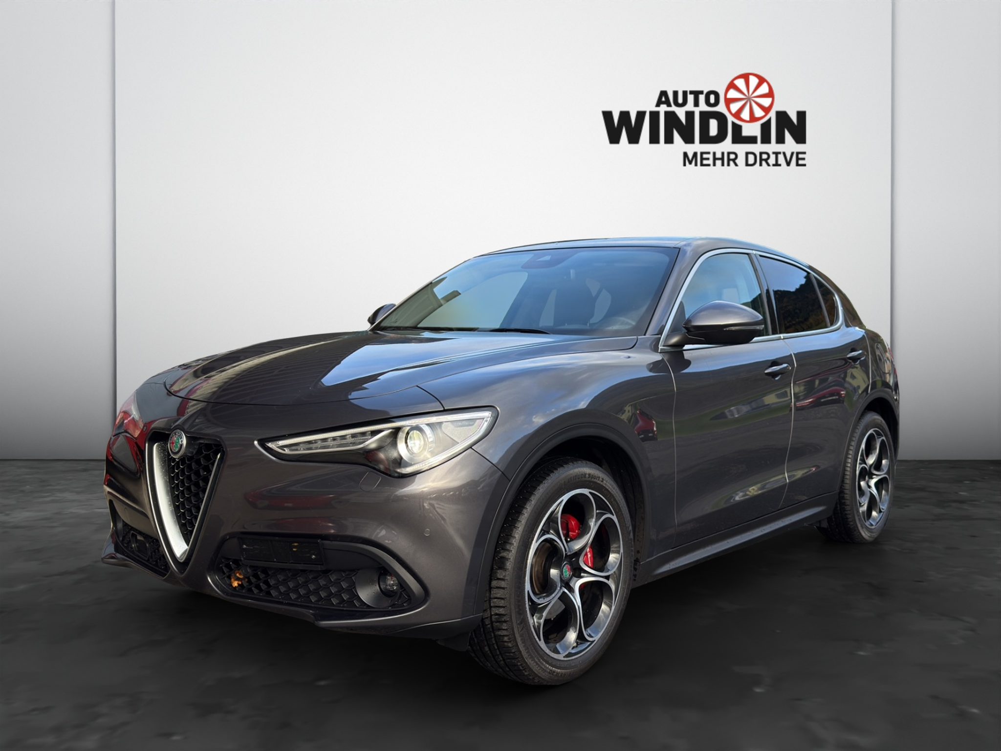 listing desktop thumbnail image 1