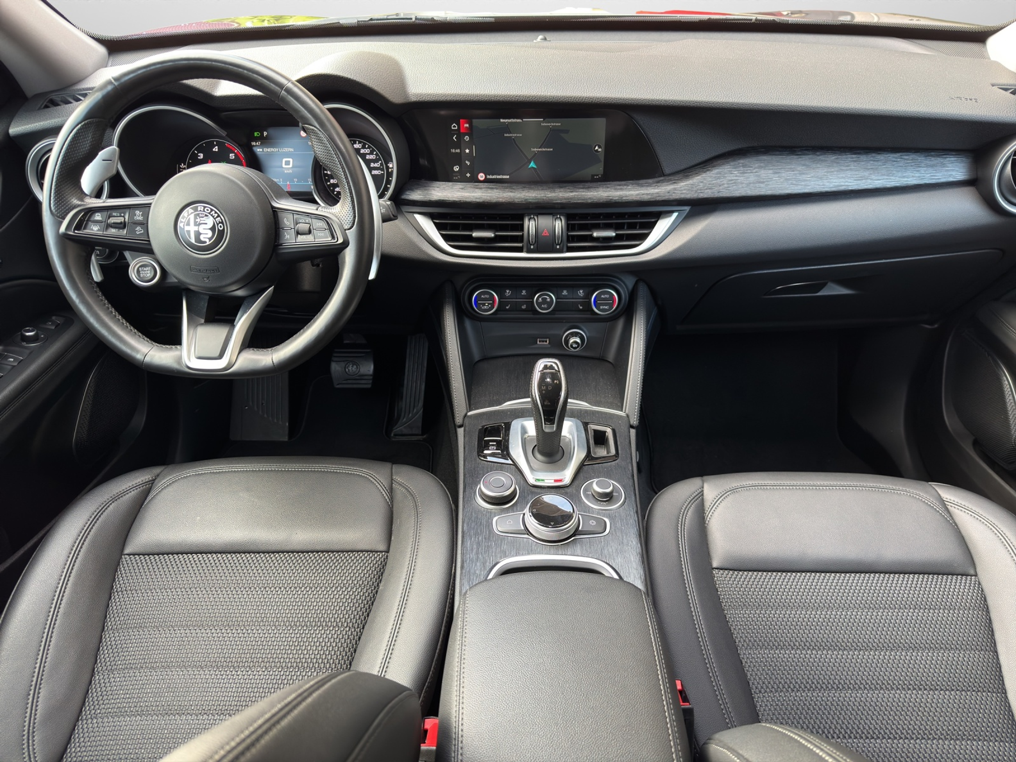 listing desktop thumbnail image 7