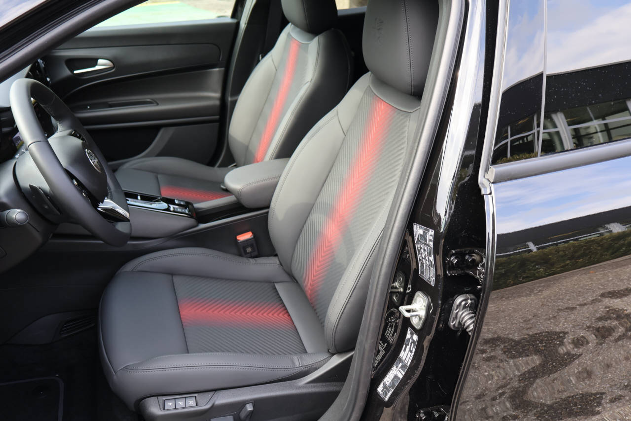 listing desktop thumbnail image 12