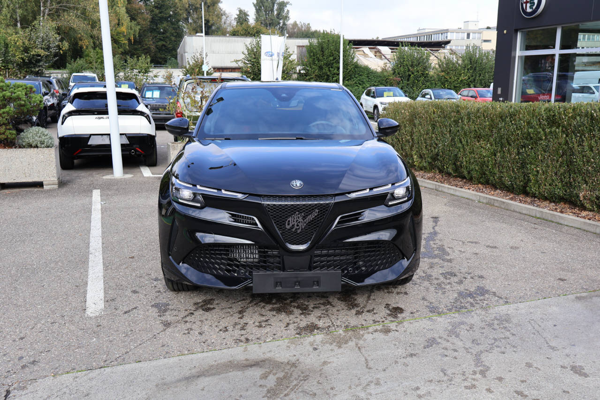 listing desktop thumbnail image 8