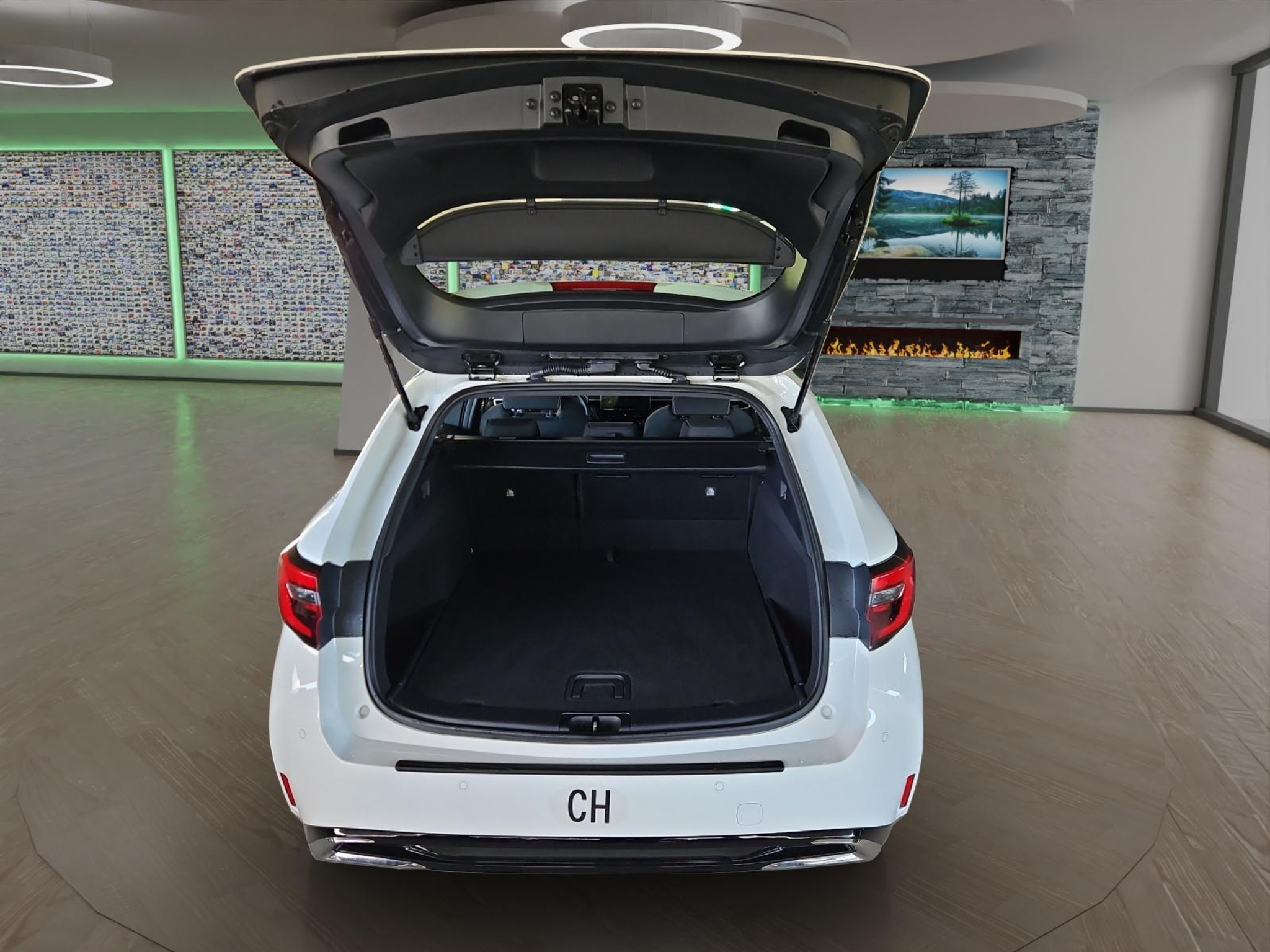 listing desktop thumbnail image 19