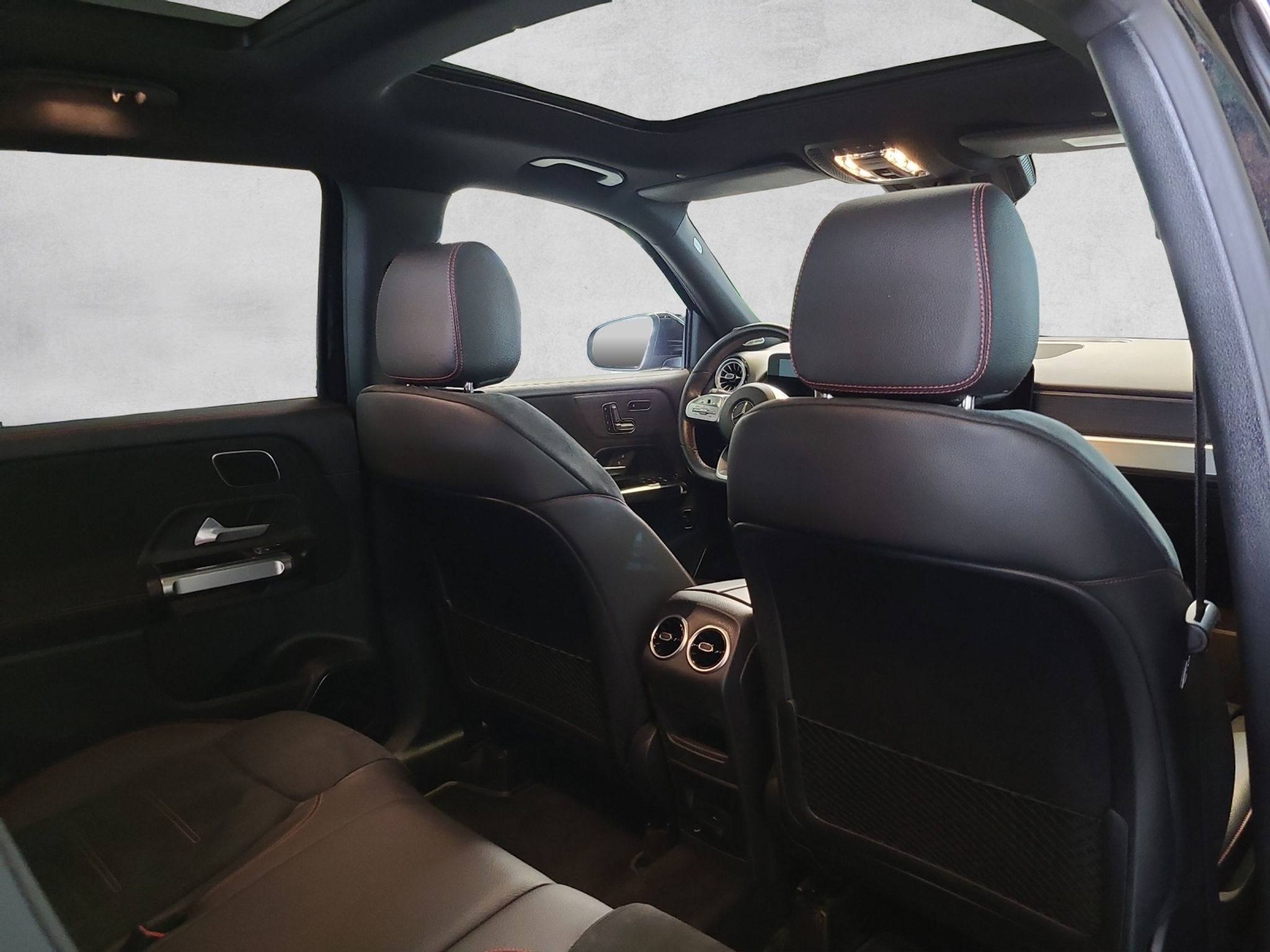 listing desktop thumbnail image 14