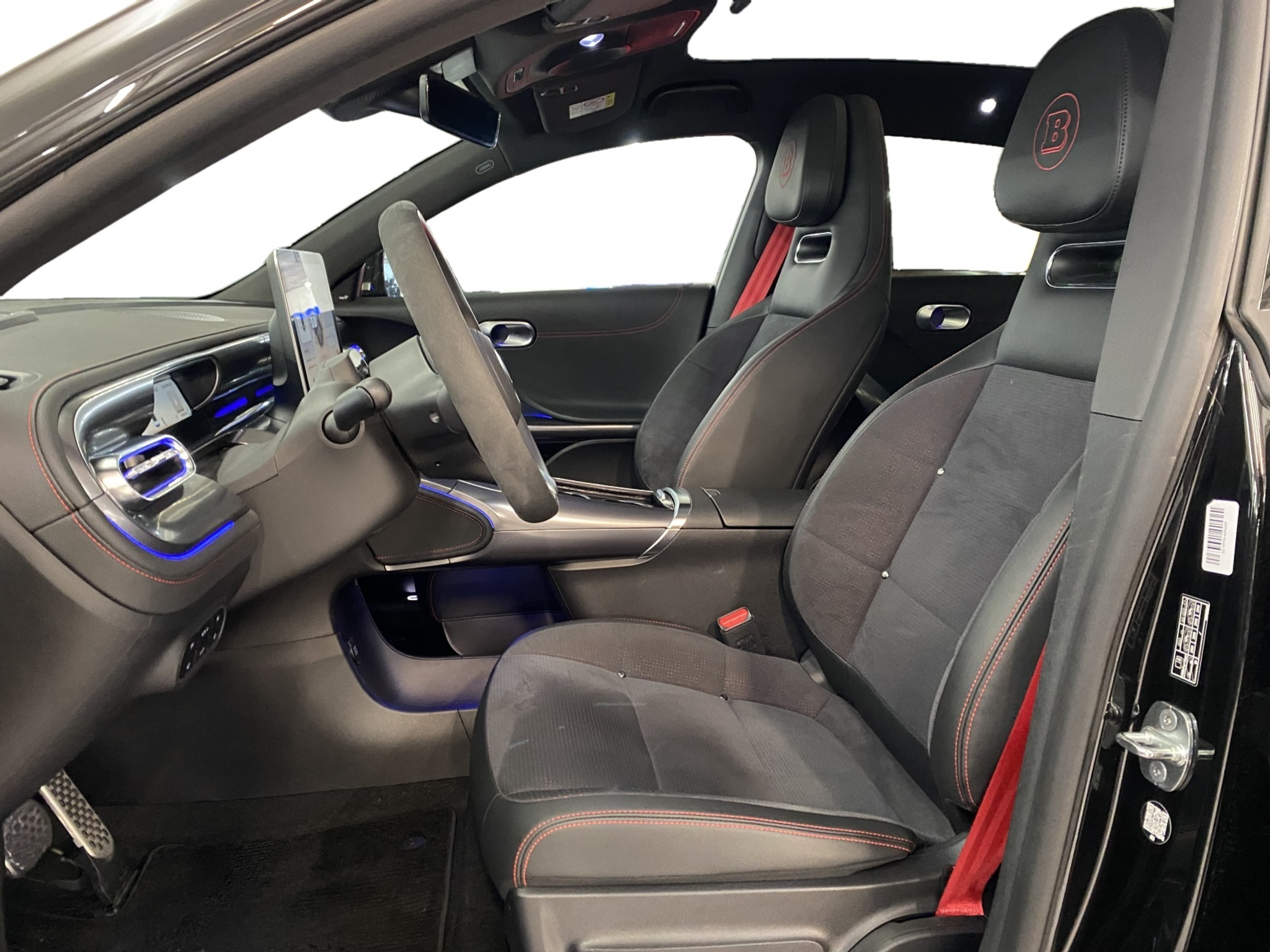 listing desktop thumbnail image 6