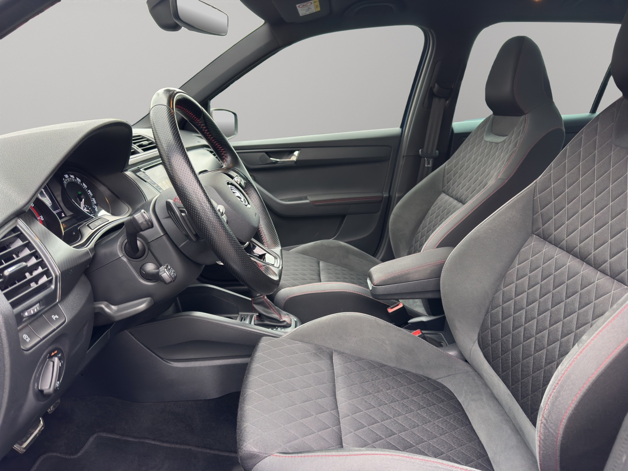 listing desktop thumbnail image 8