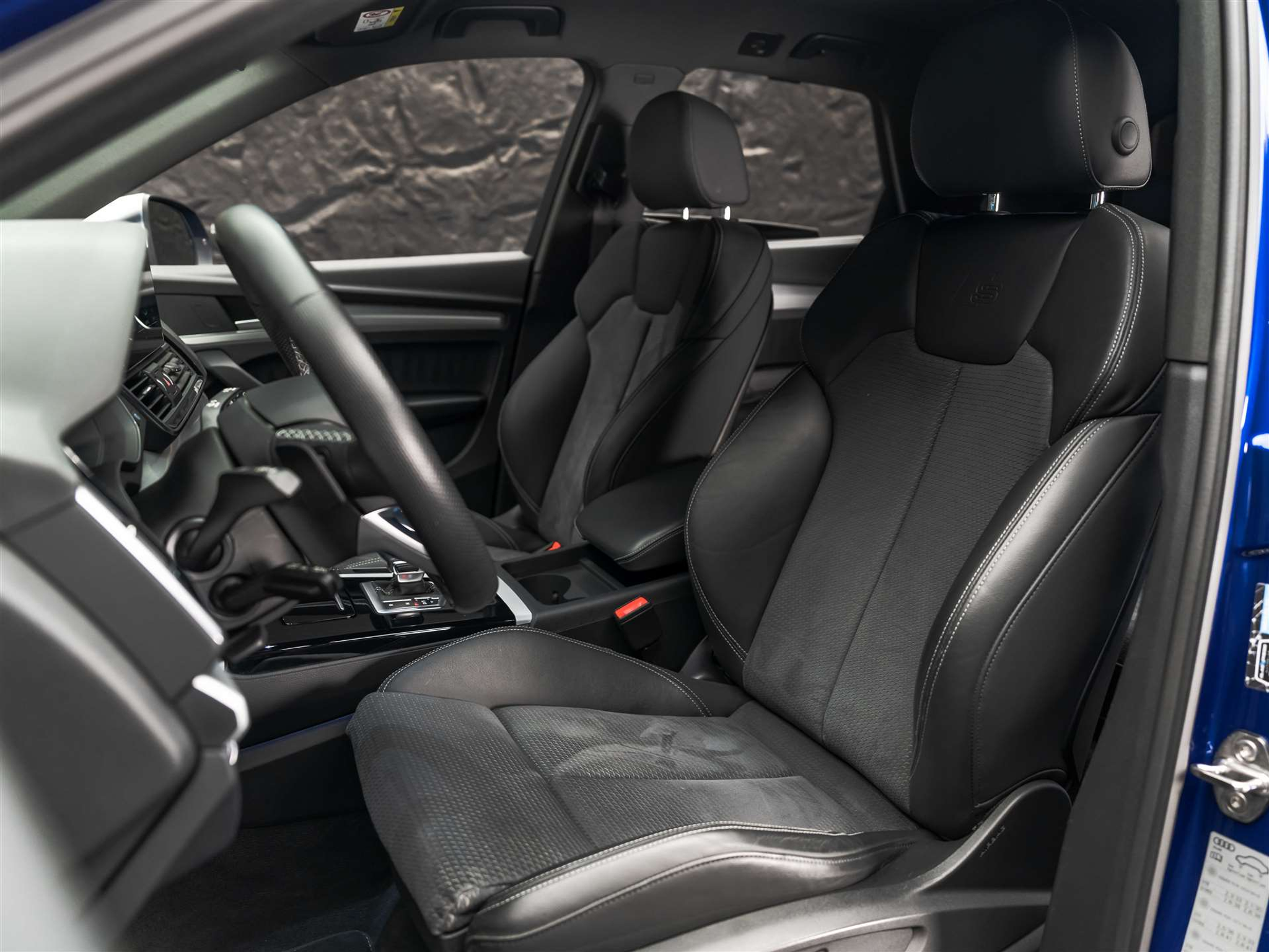 listing desktop thumbnail image 9