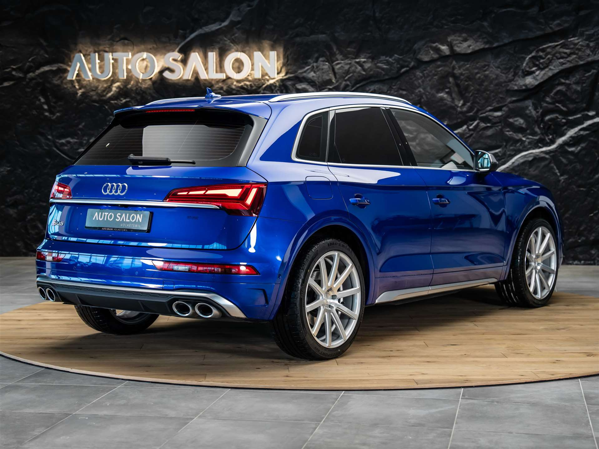 listing desktop thumbnail image 14