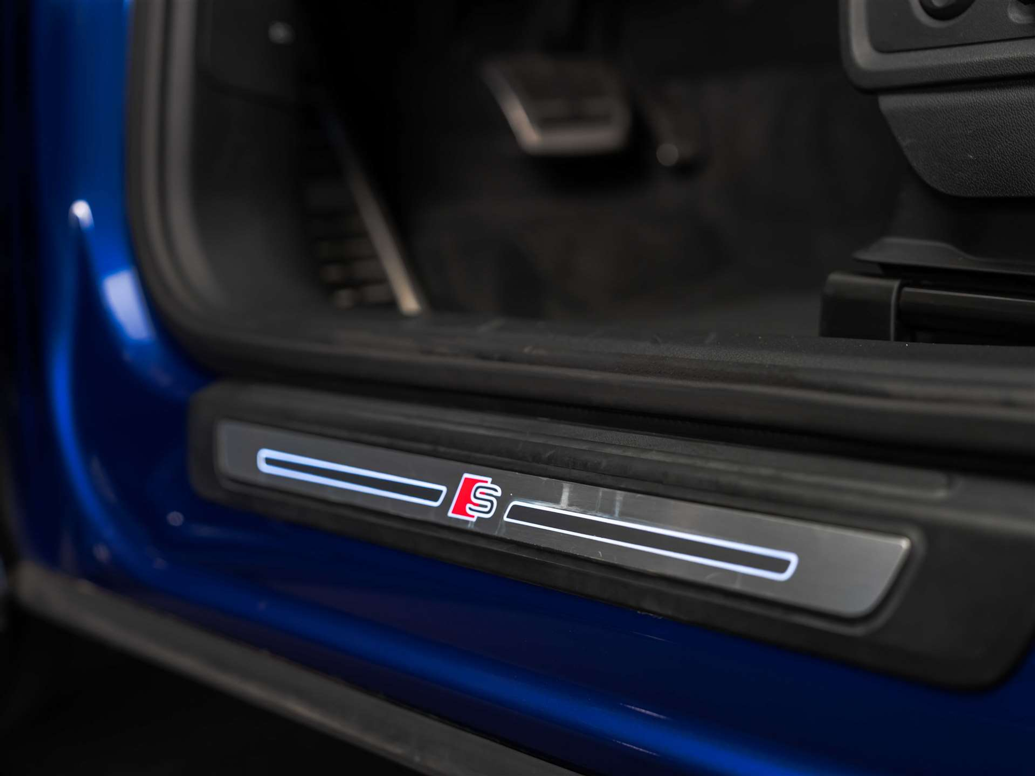 listing desktop thumbnail image 35