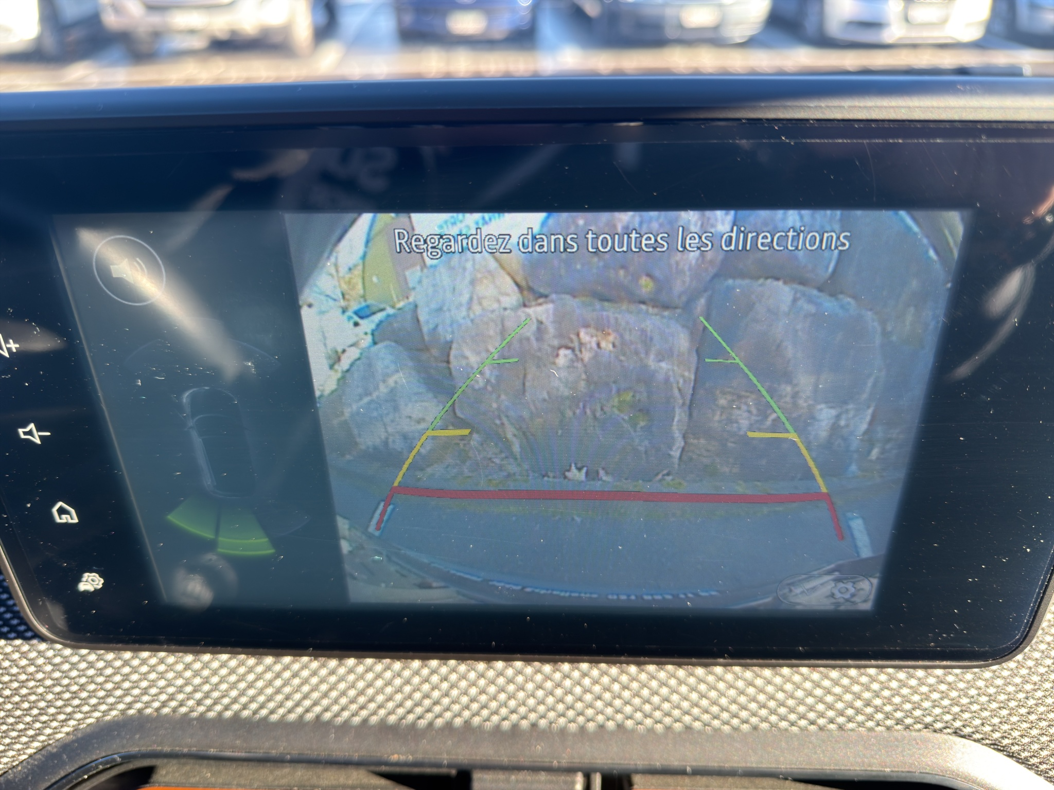 listing desktop thumbnail image 13