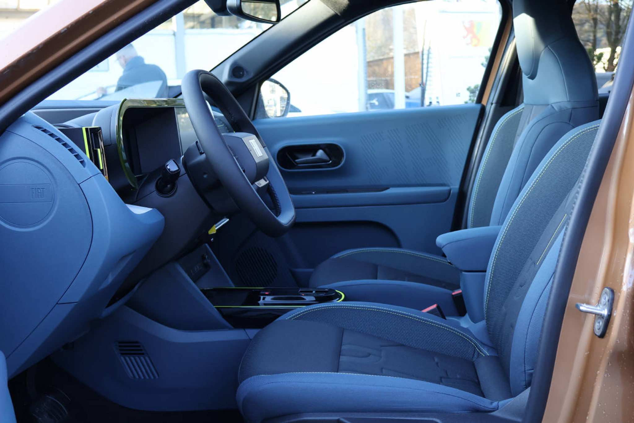 listing desktop thumbnail image 10